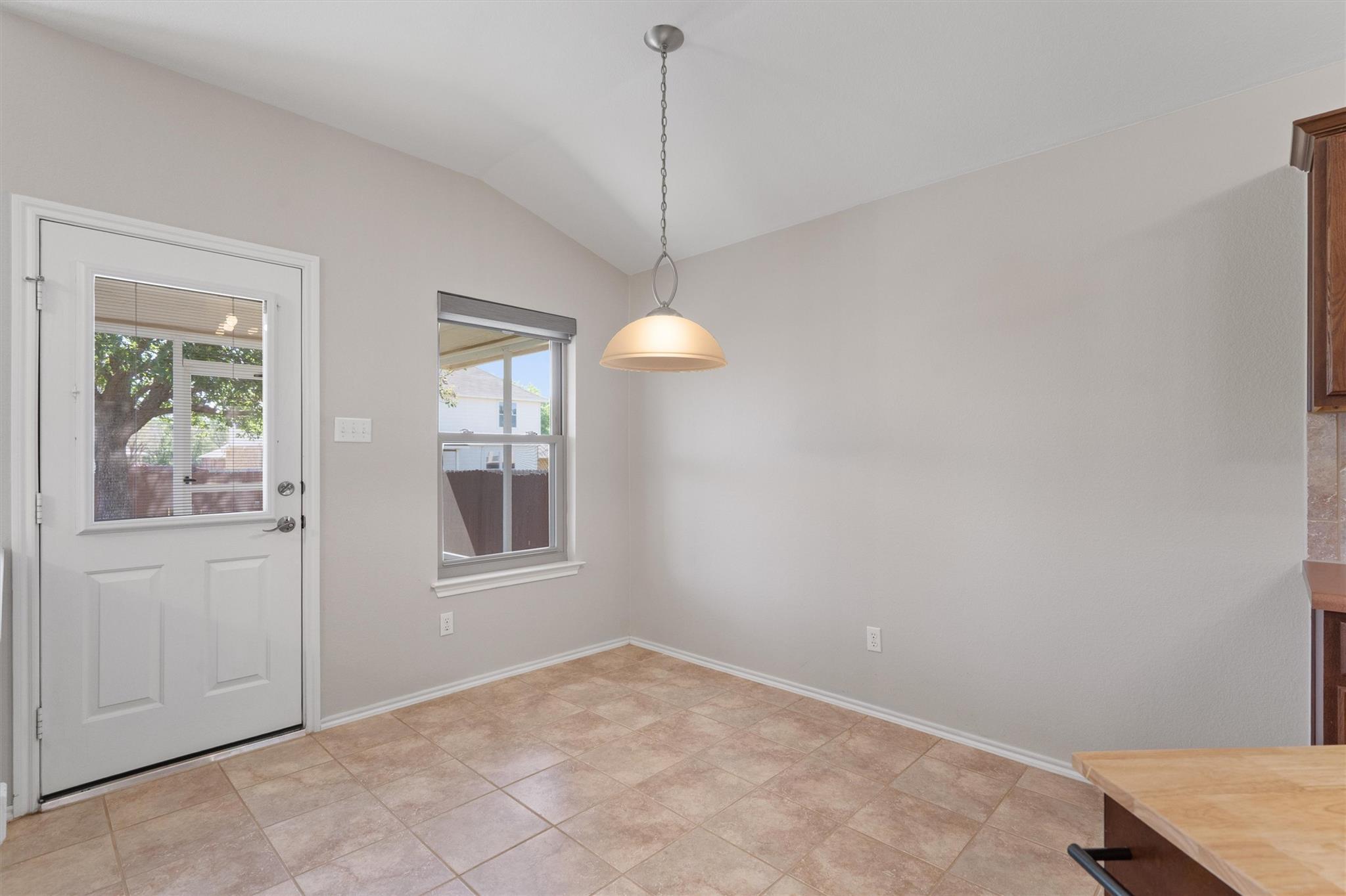 12717 Wood Lily TRL