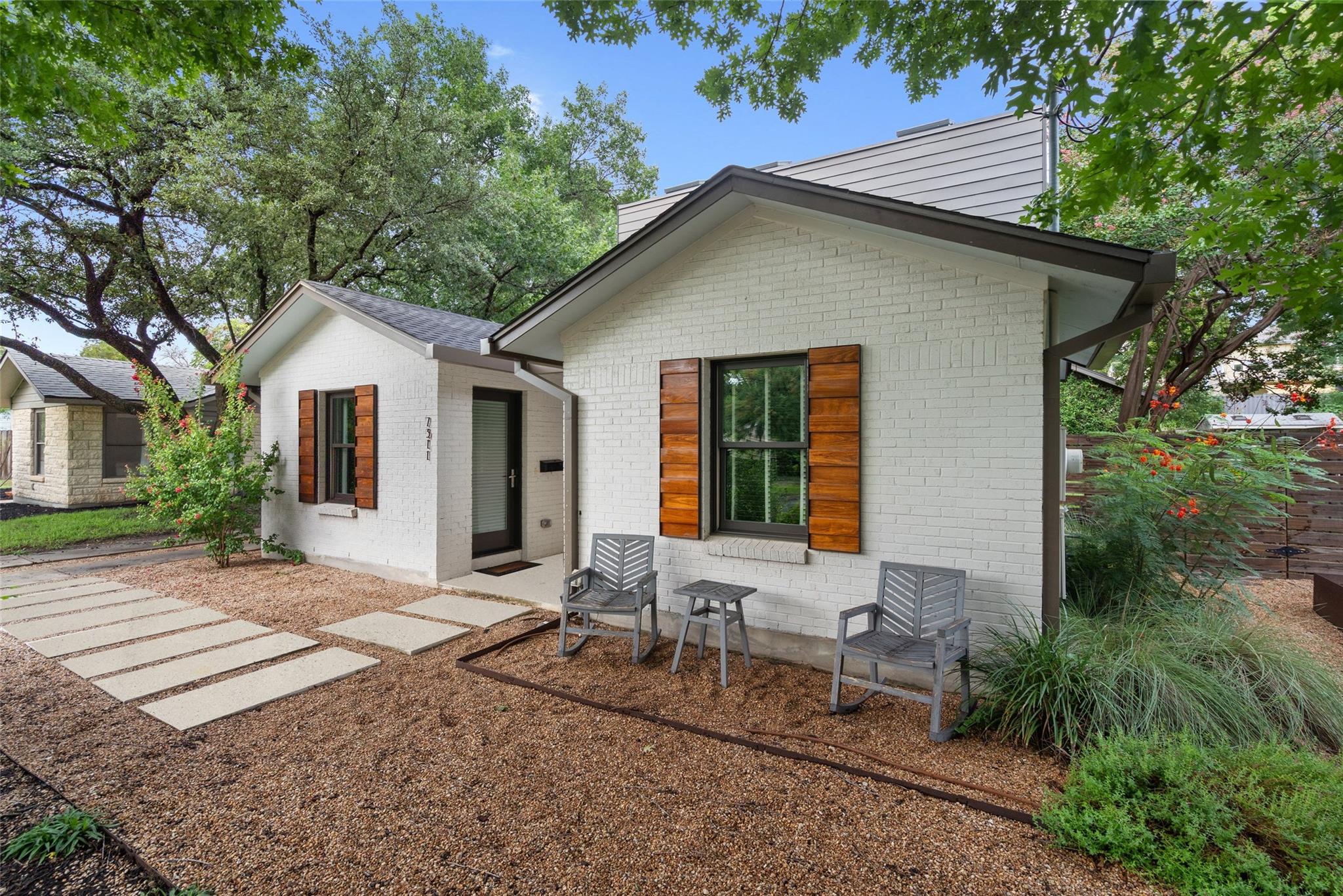 7311 Grover Ave