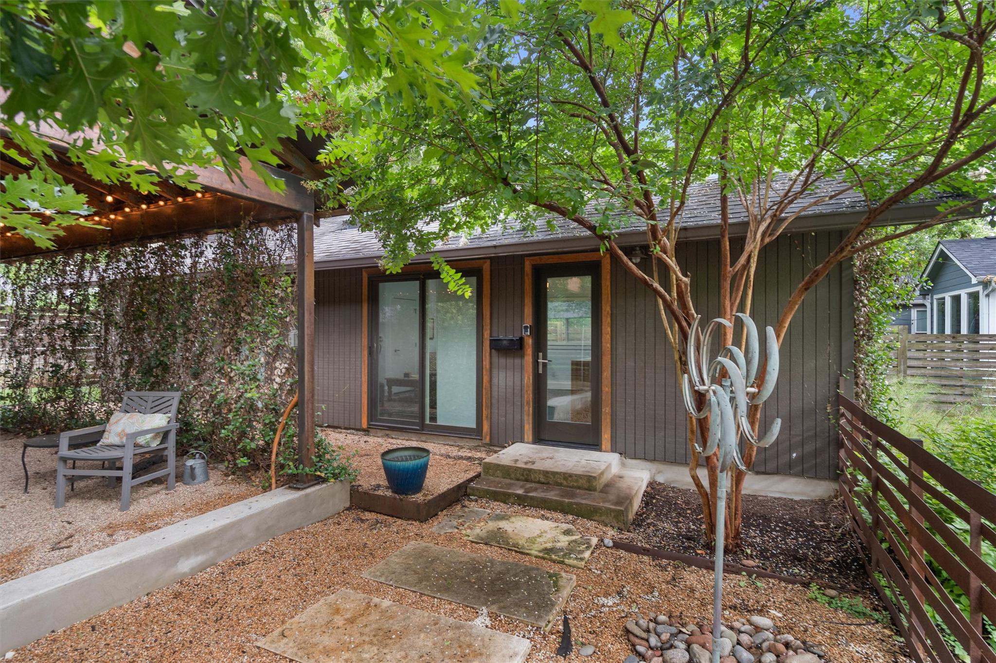 7311 Grover Ave
