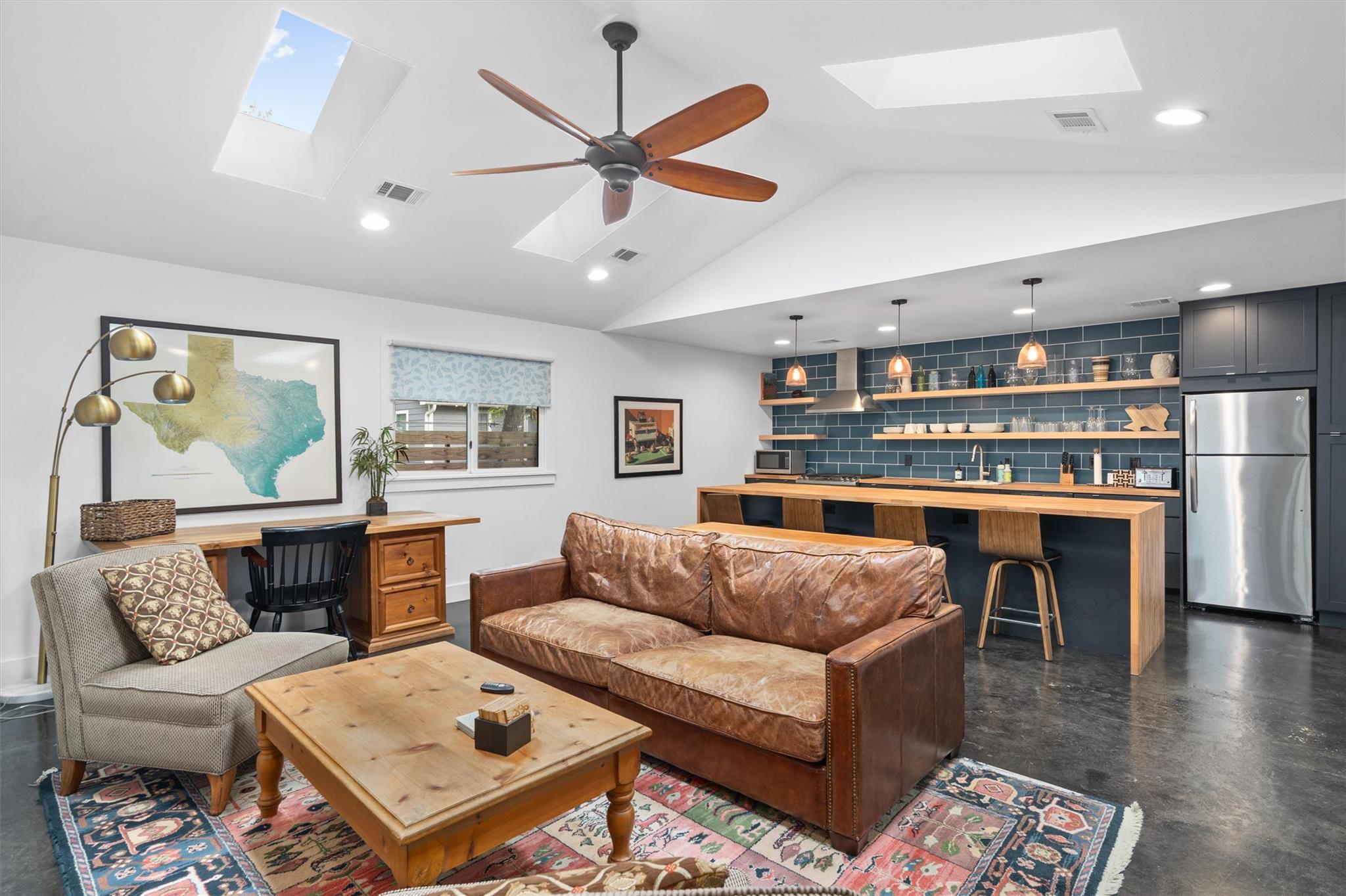 7311 Grover Ave