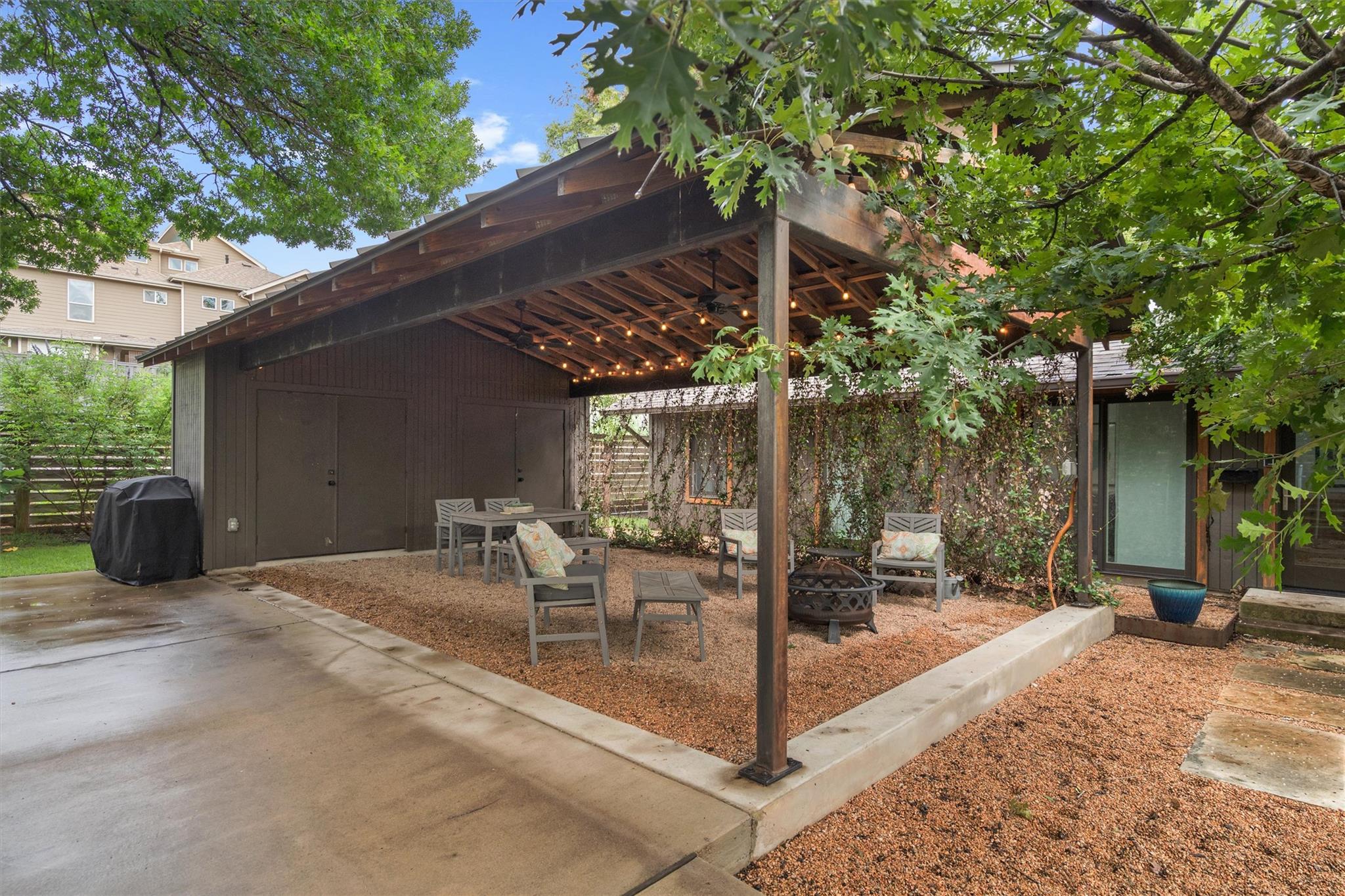 7311 Grover Ave