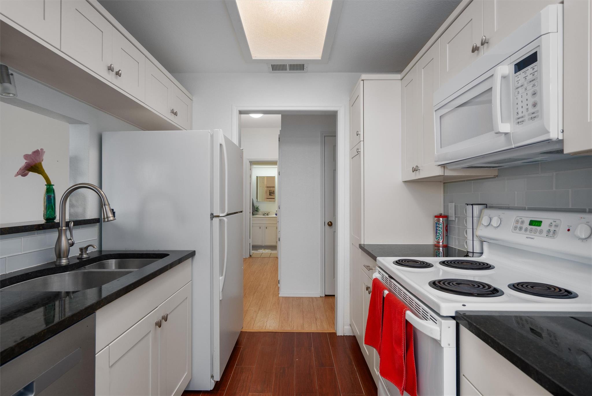 3840 Far West BLVD # 206