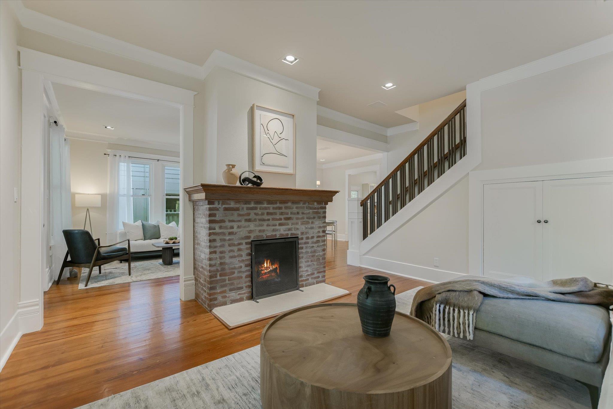 617 Oakland Ave