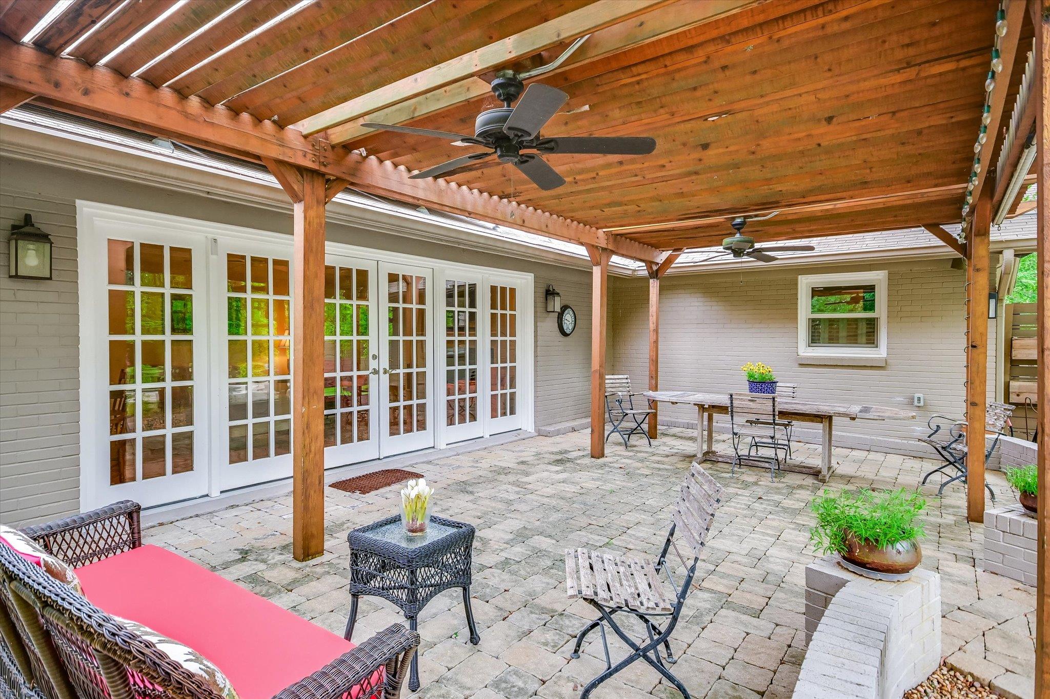 3413 Mount Barker DR