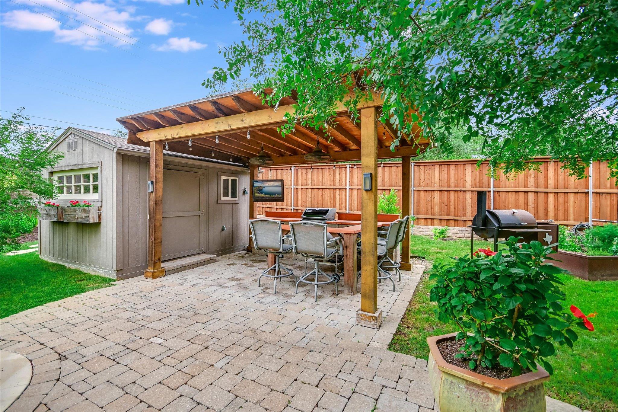 3413 Mount Barker DR