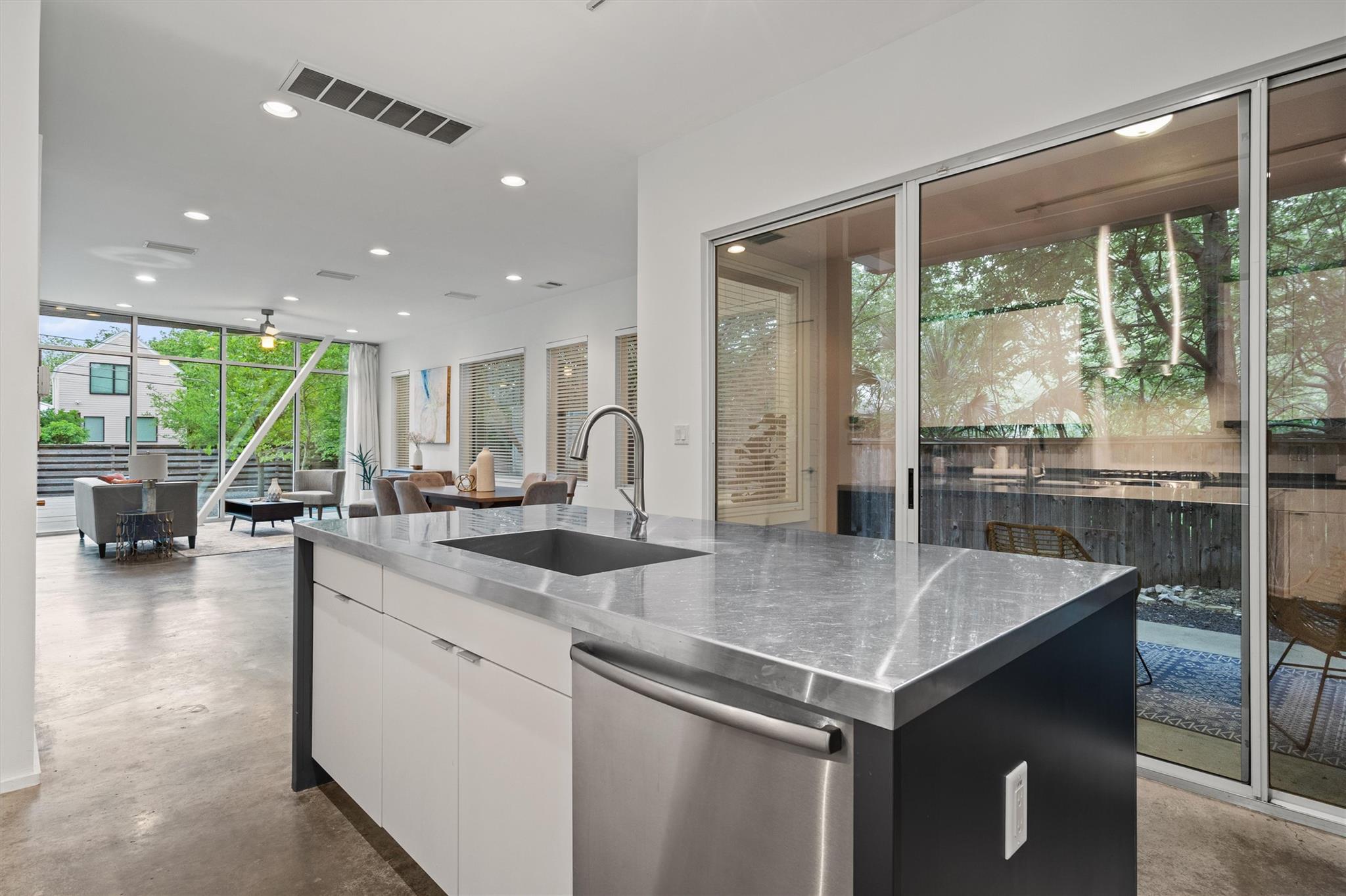 900 Brentwood ST # A