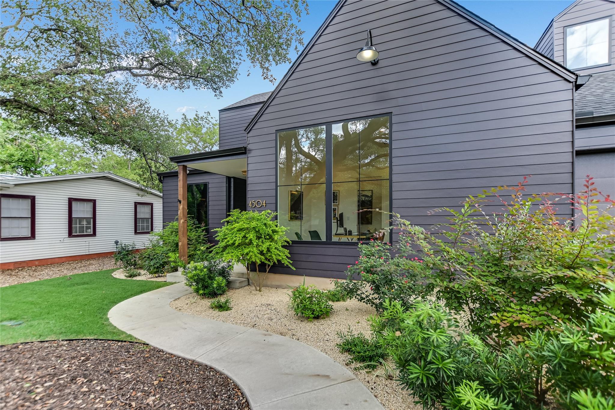 4504 Mount Vernon DR