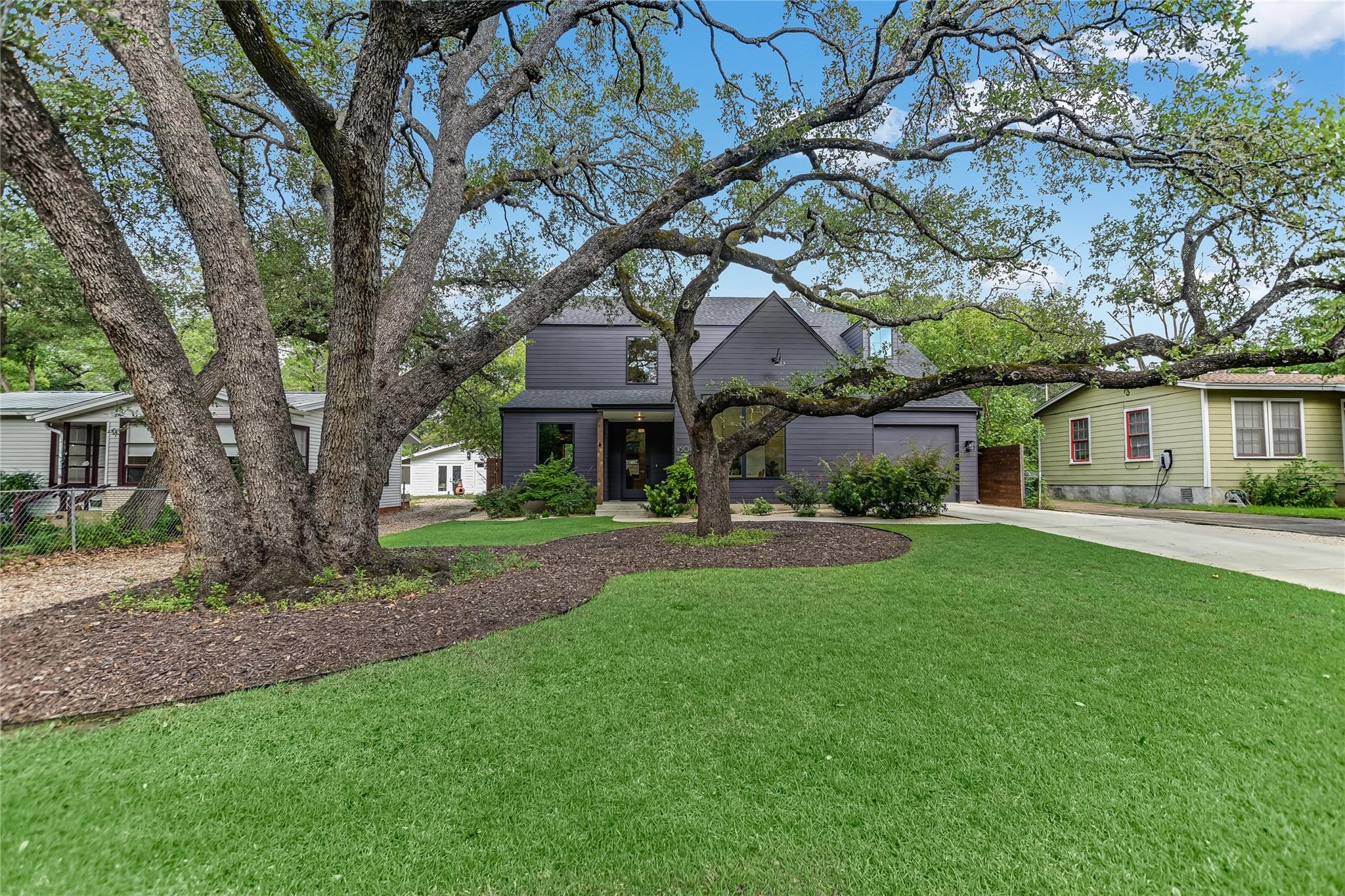 4504 Mount Vernon DR
