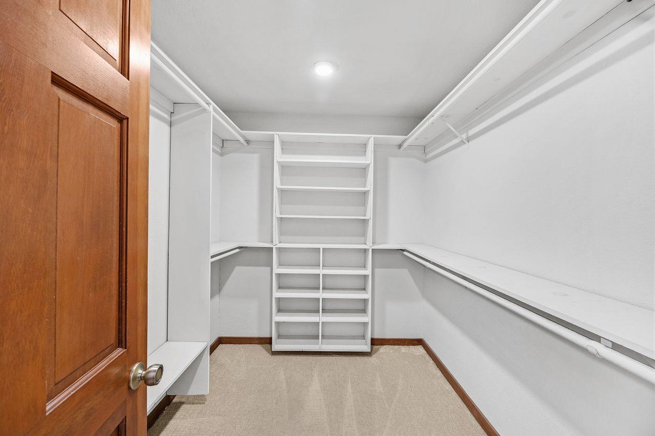 270 Holly Lane