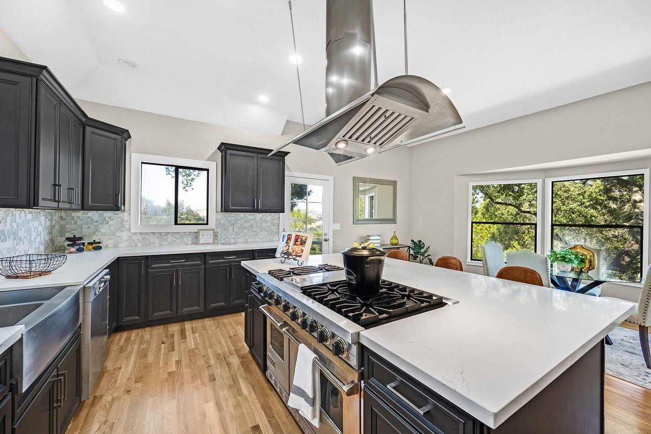 270 Holly Lane