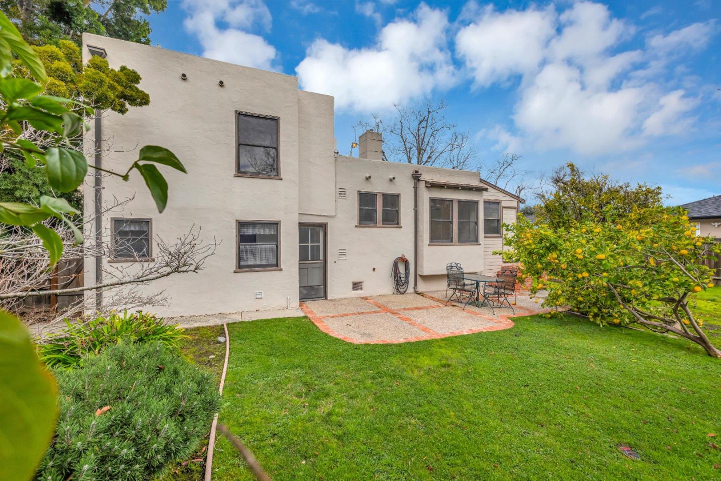 247 Delmar WAY