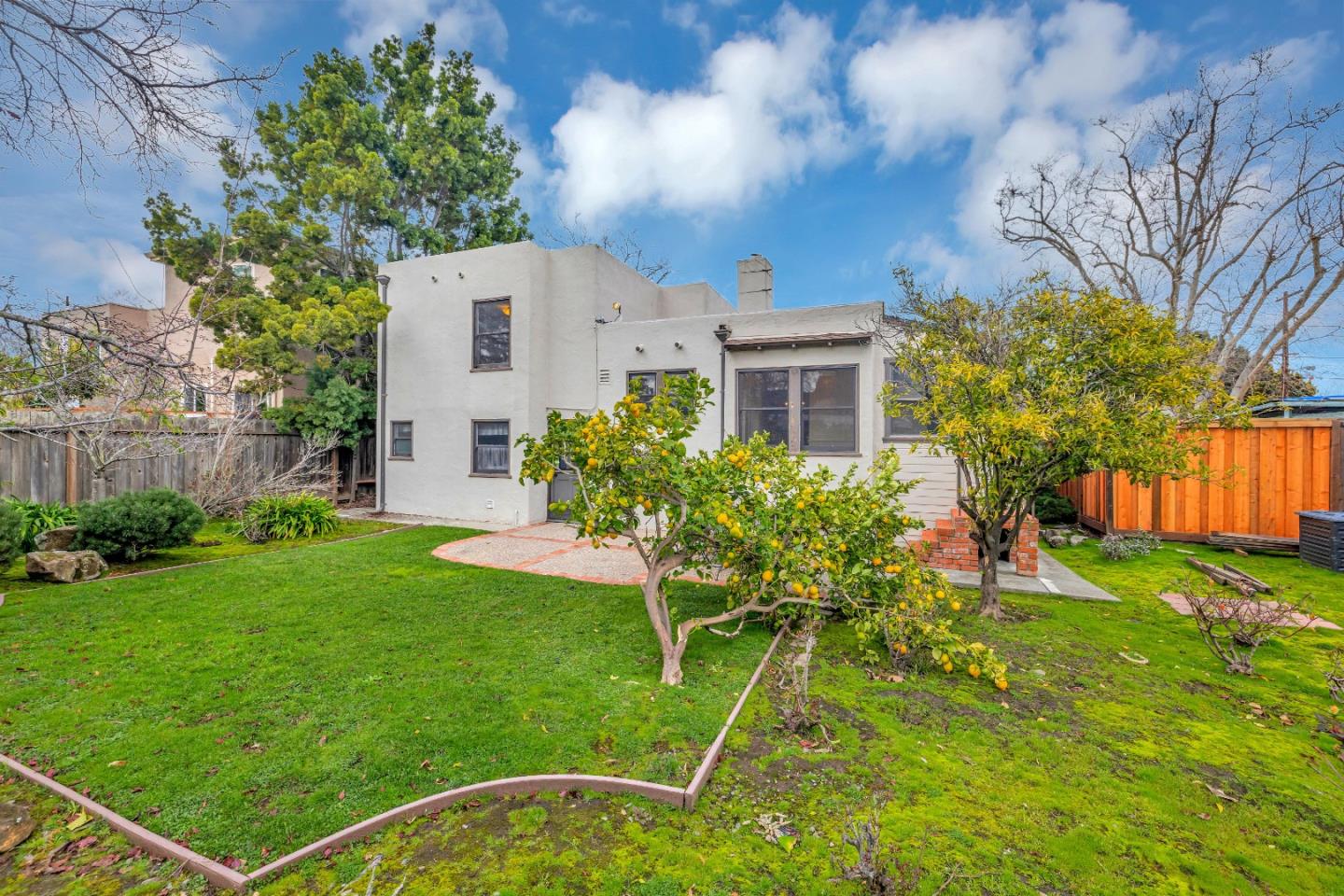 247 Delmar WAY