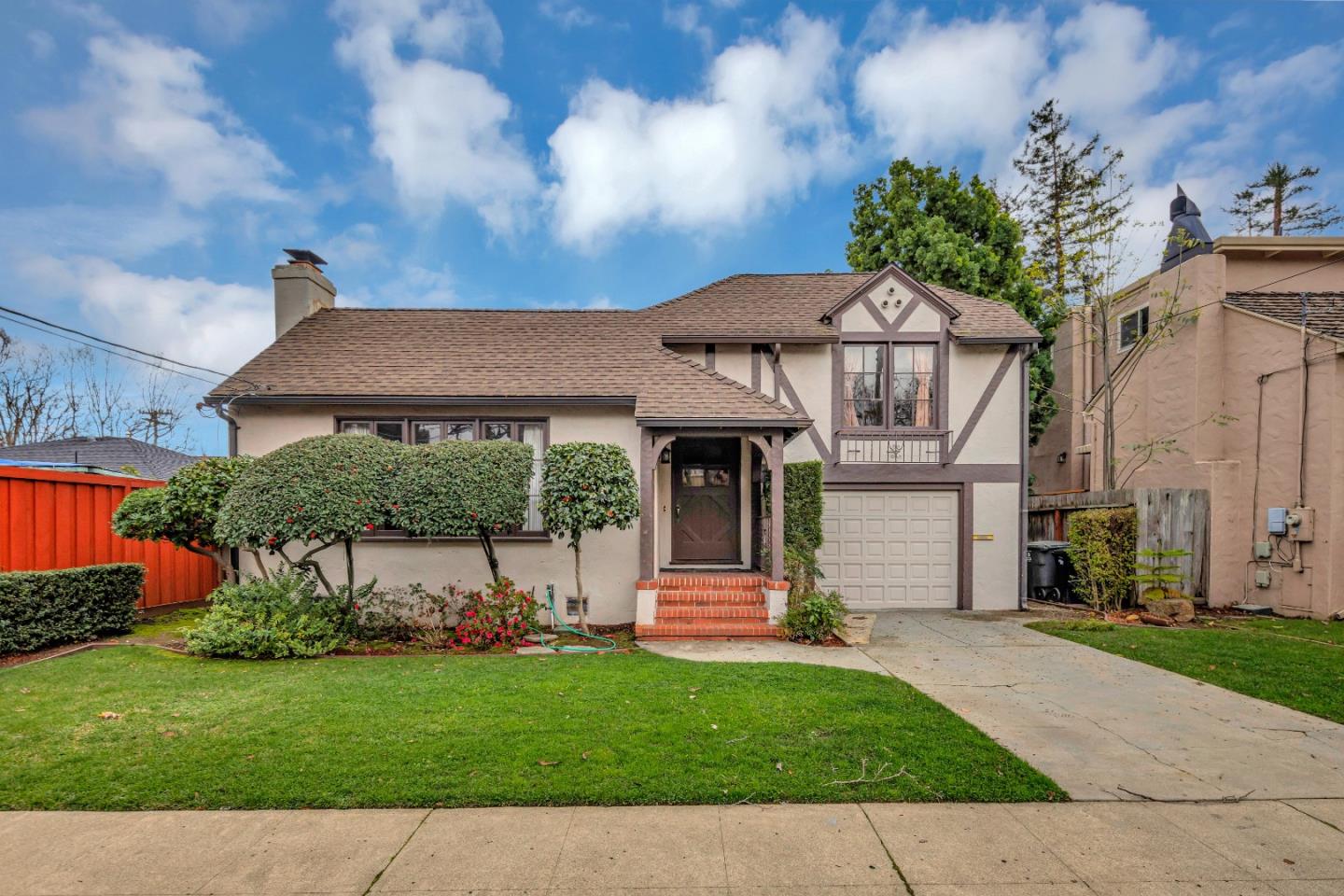 247 Delmar WAY