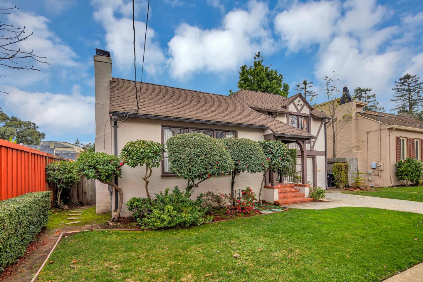 247 Delmar WAY