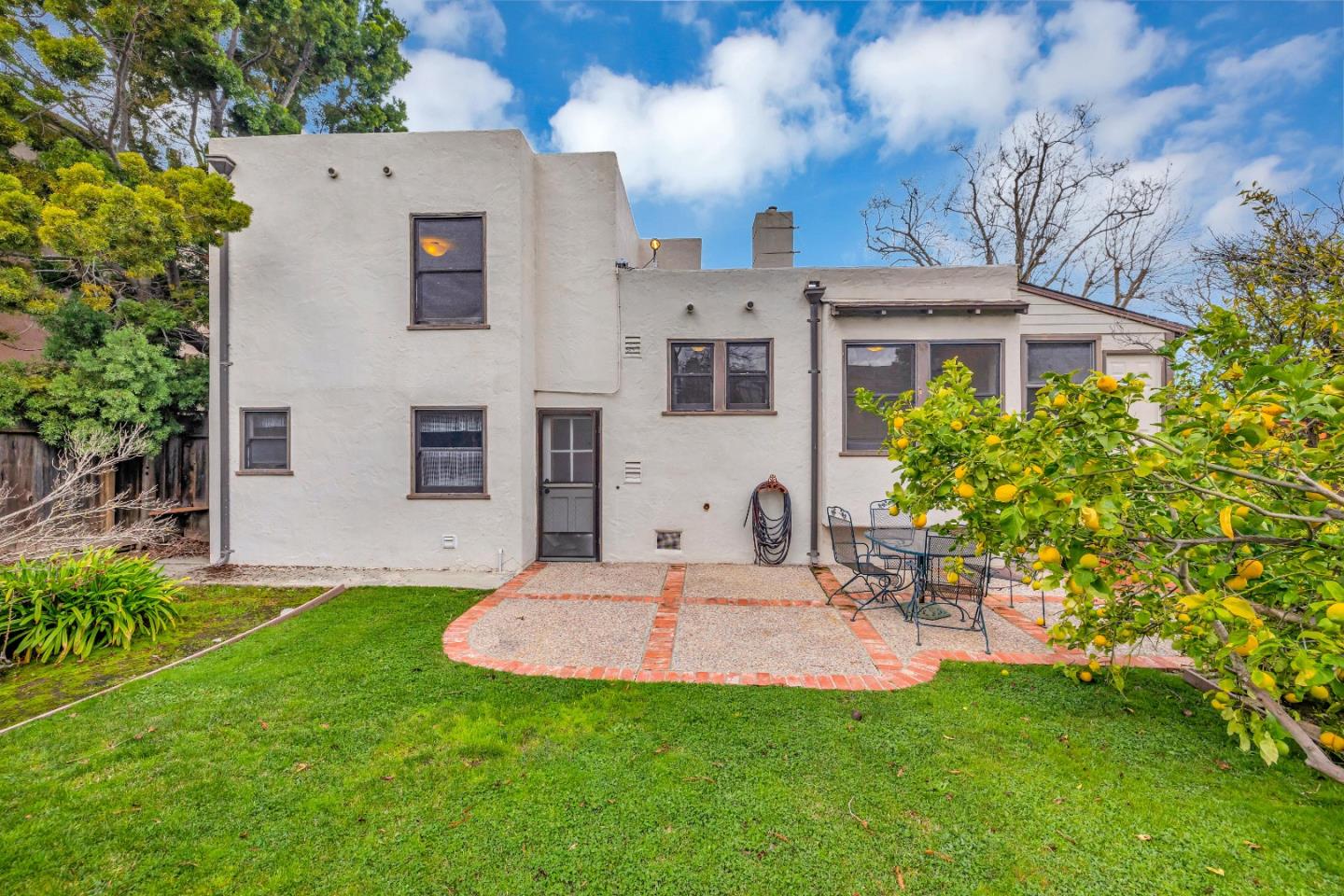 247 Delmar WAY