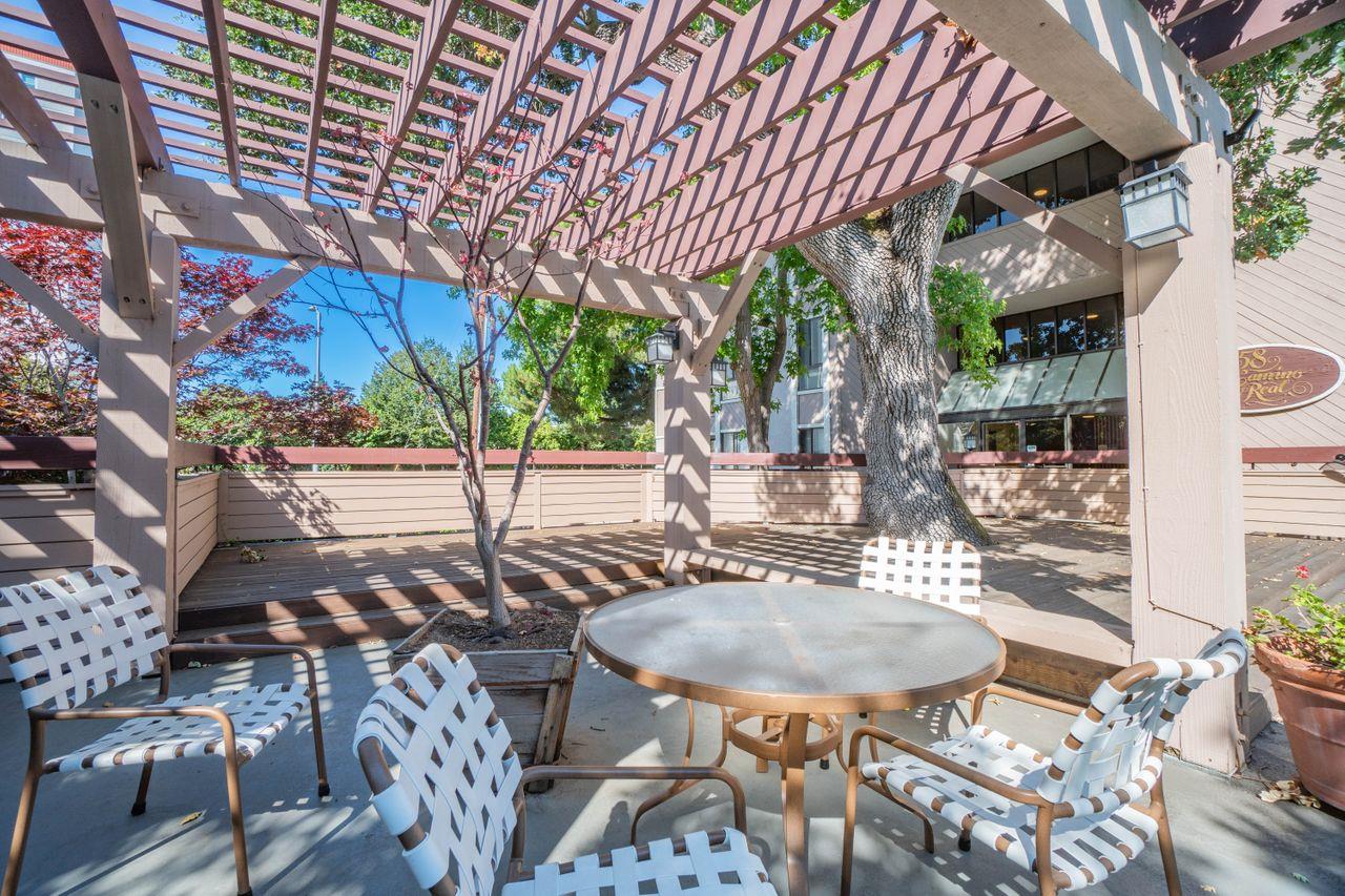 58 N El Camino Real 315