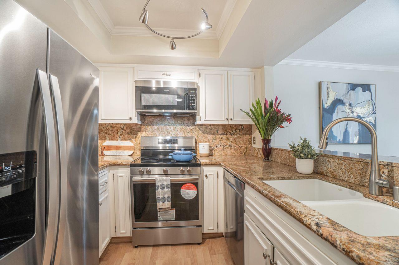 58 N El Camino Real 315