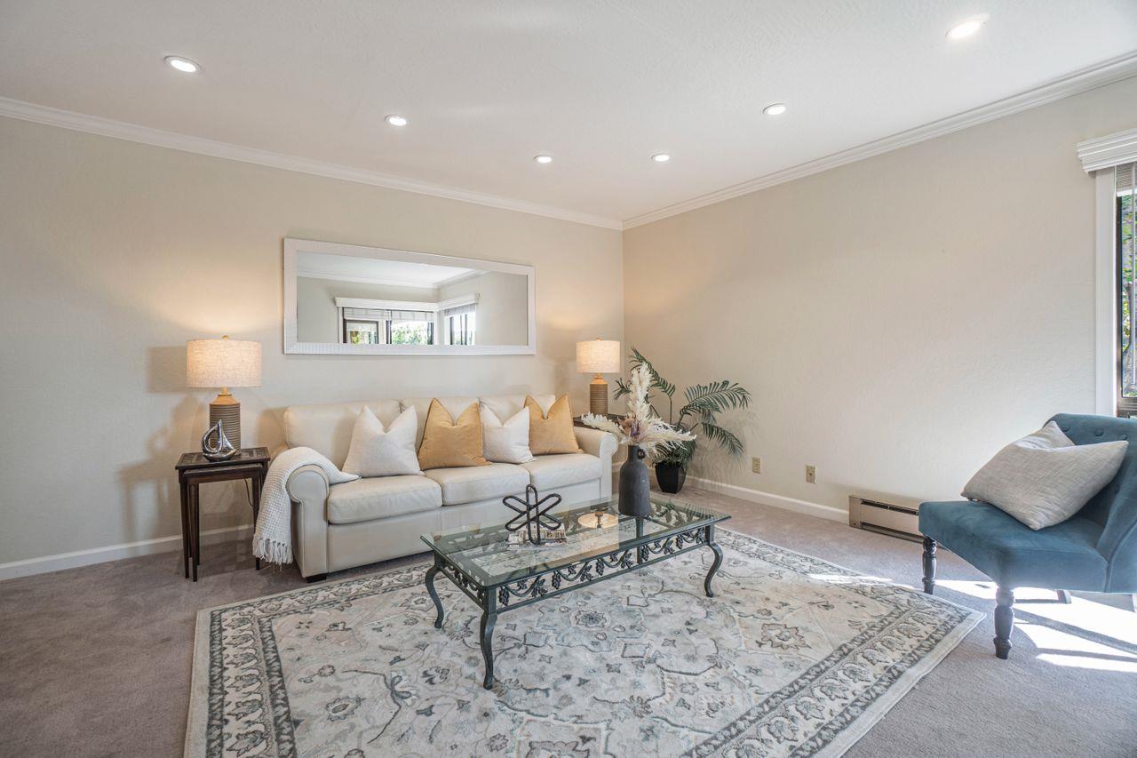 58 N El Camino Real 315