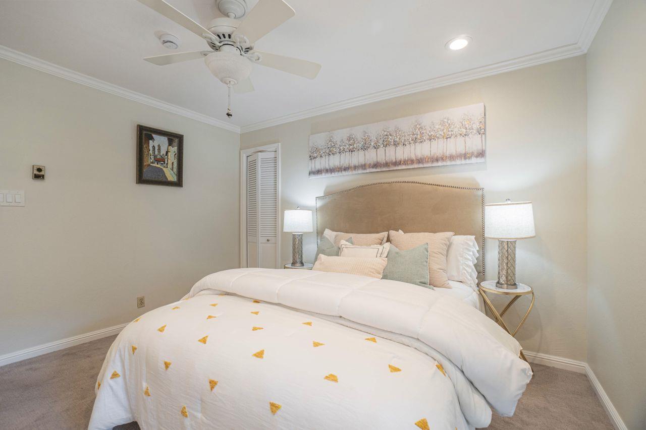 58 N El Camino Real 315