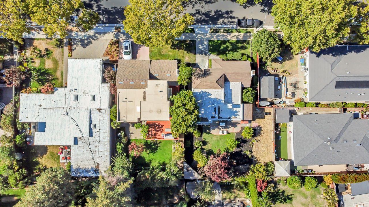 247 Delmar Way