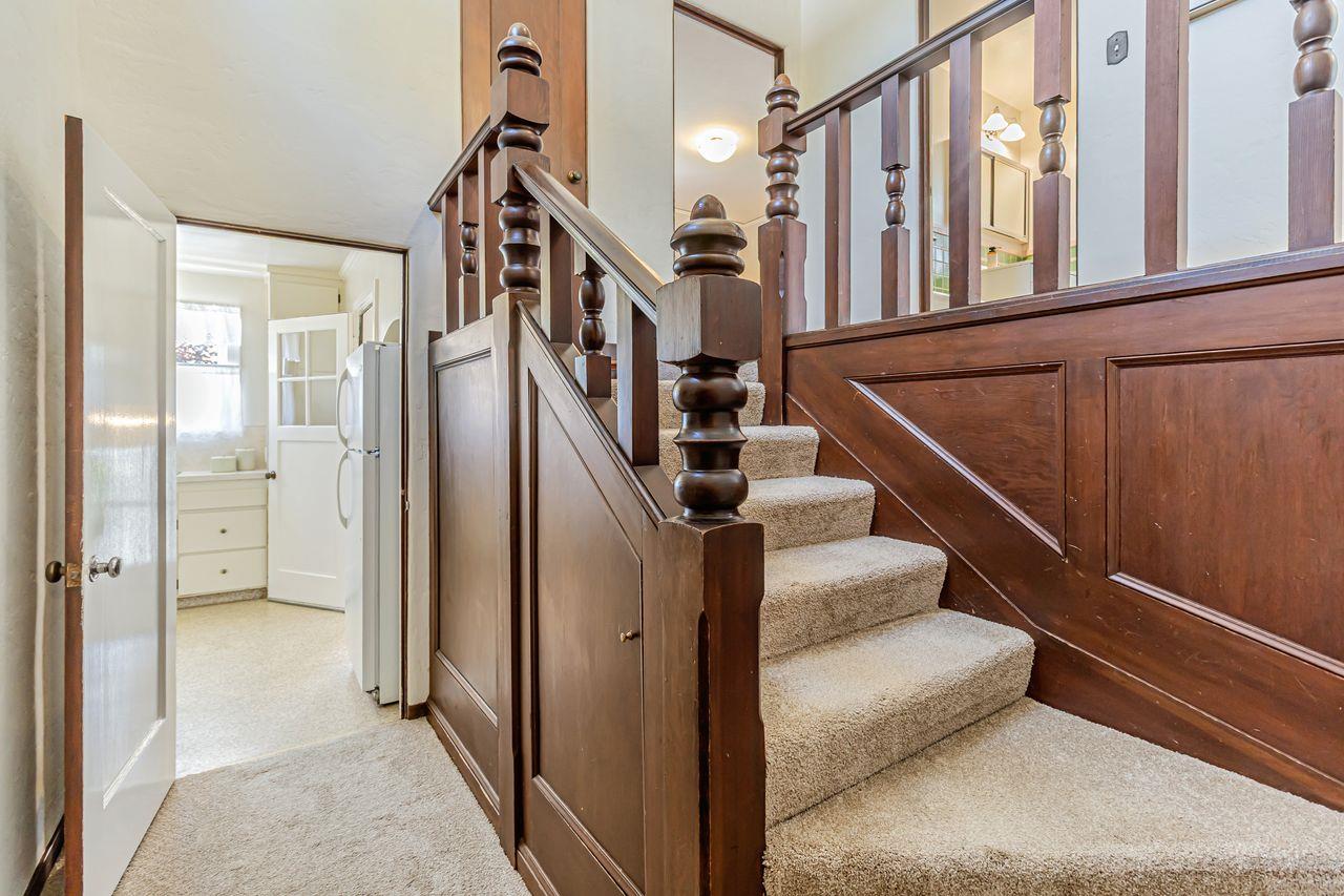247 Delmar Way