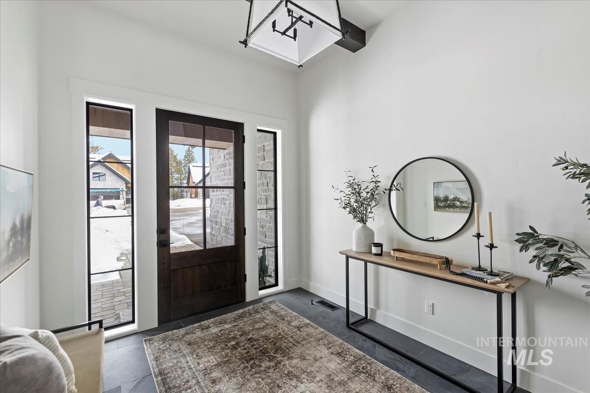 60 Ponderosa Ridge Court