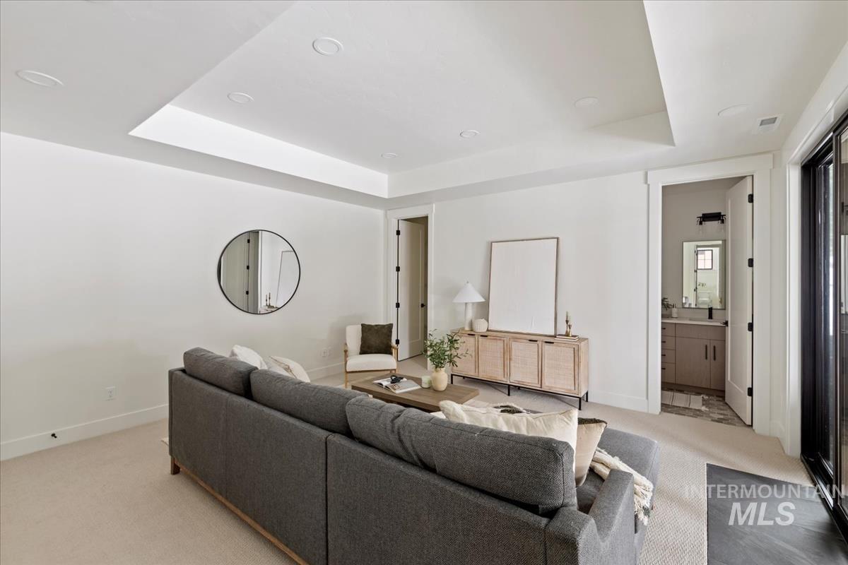 60 Ponderosa Ridge Court