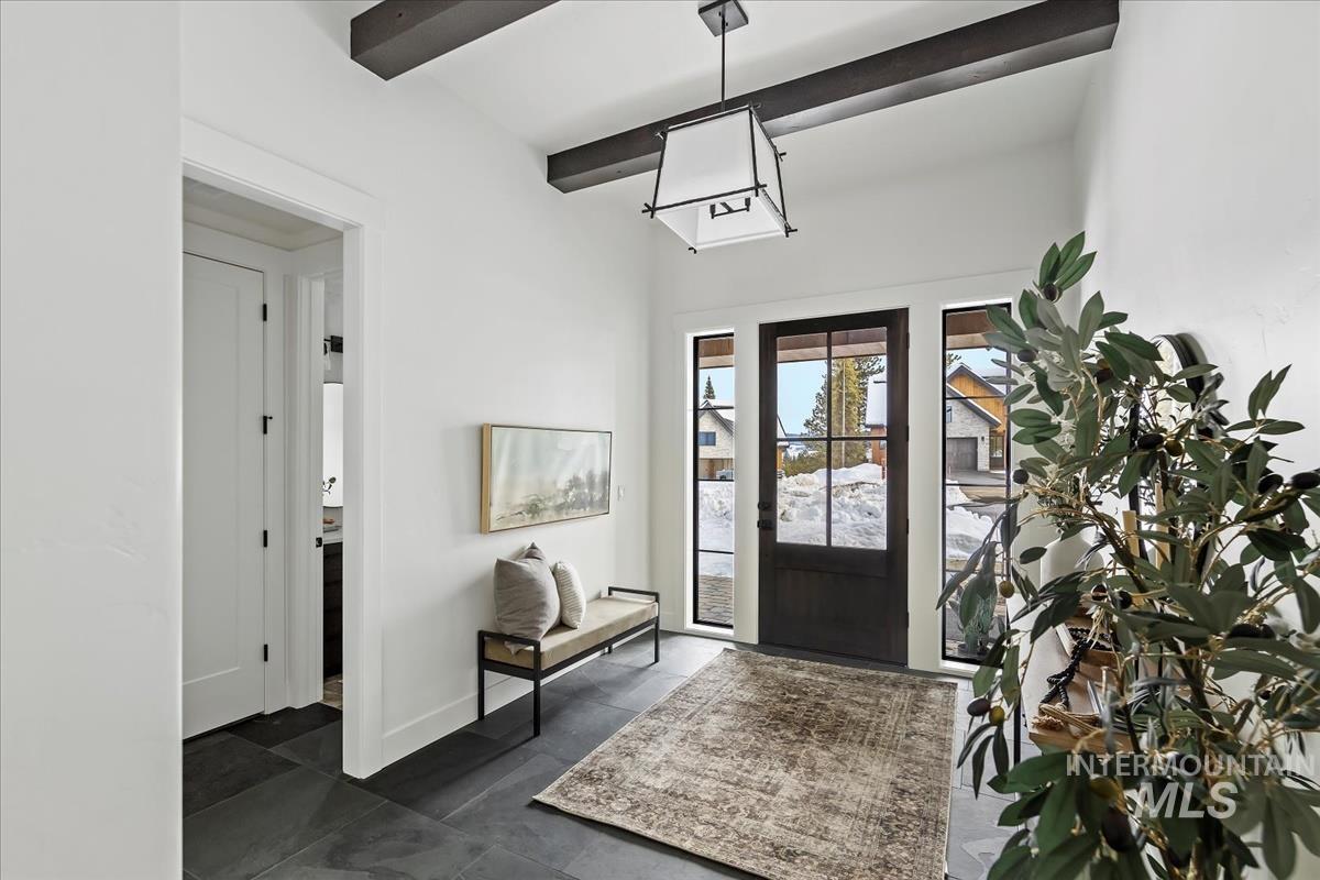 60 Ponderosa Ridge Court