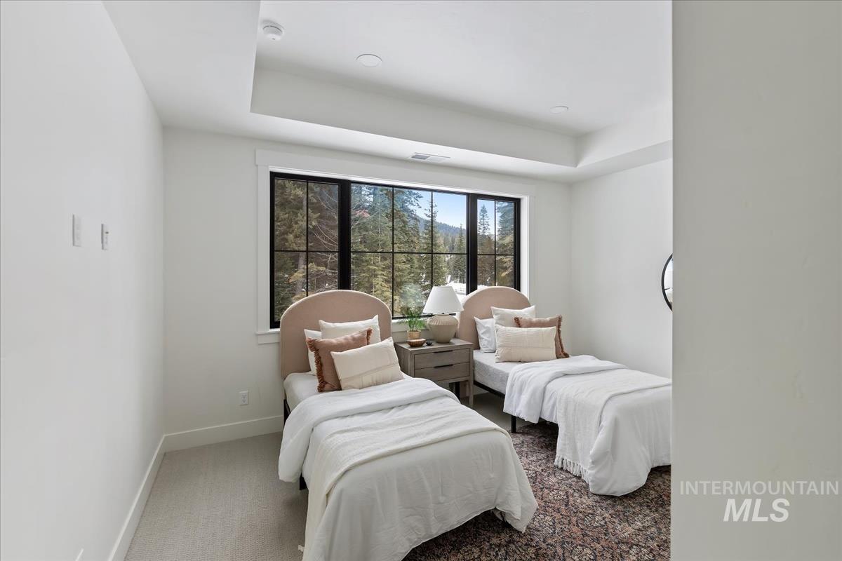 60 Ponderosa Ridge Court