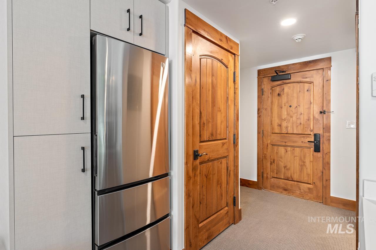 75 Arling Center Ct # 306