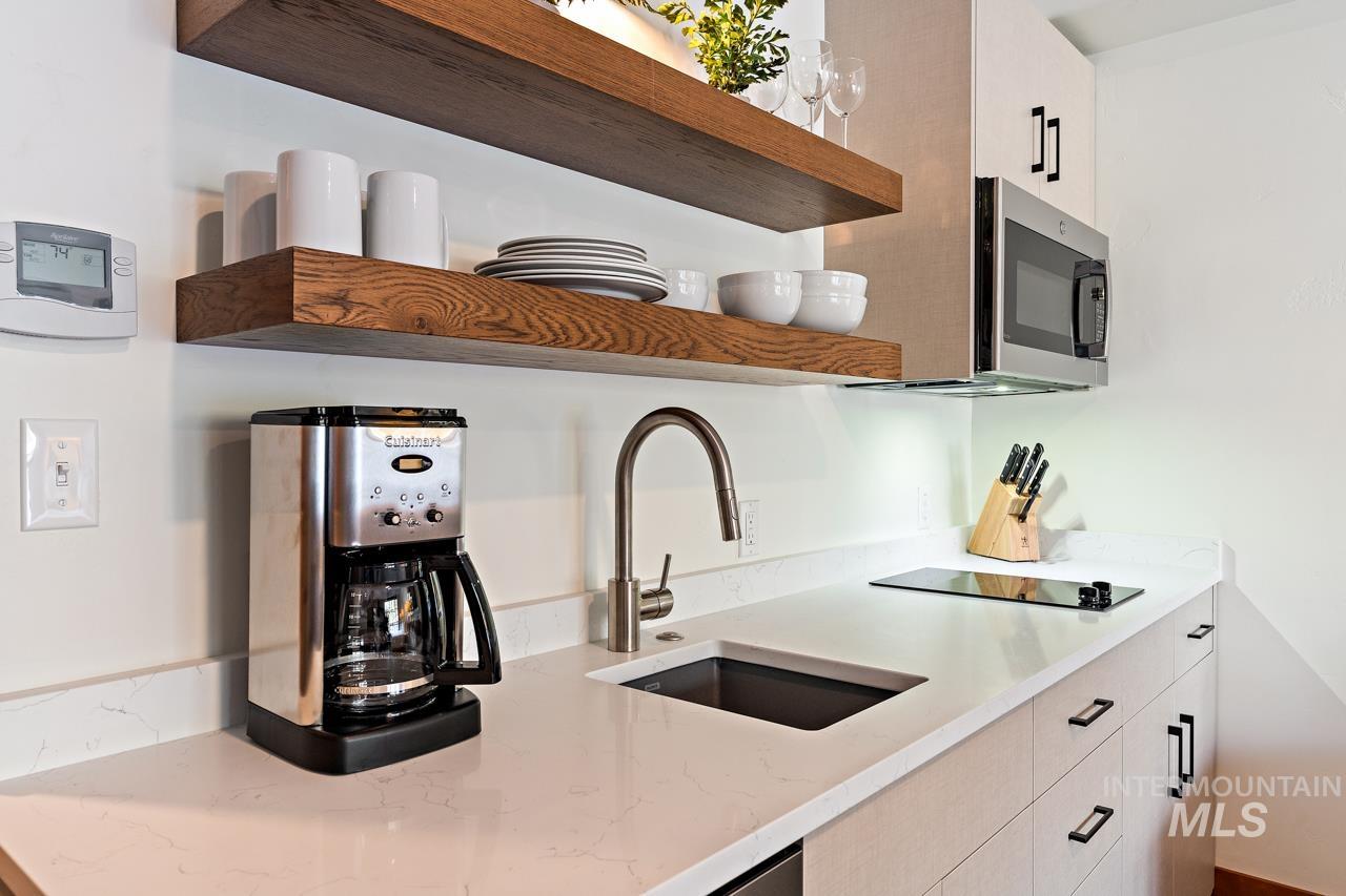 75 Arling Center Ct # 308