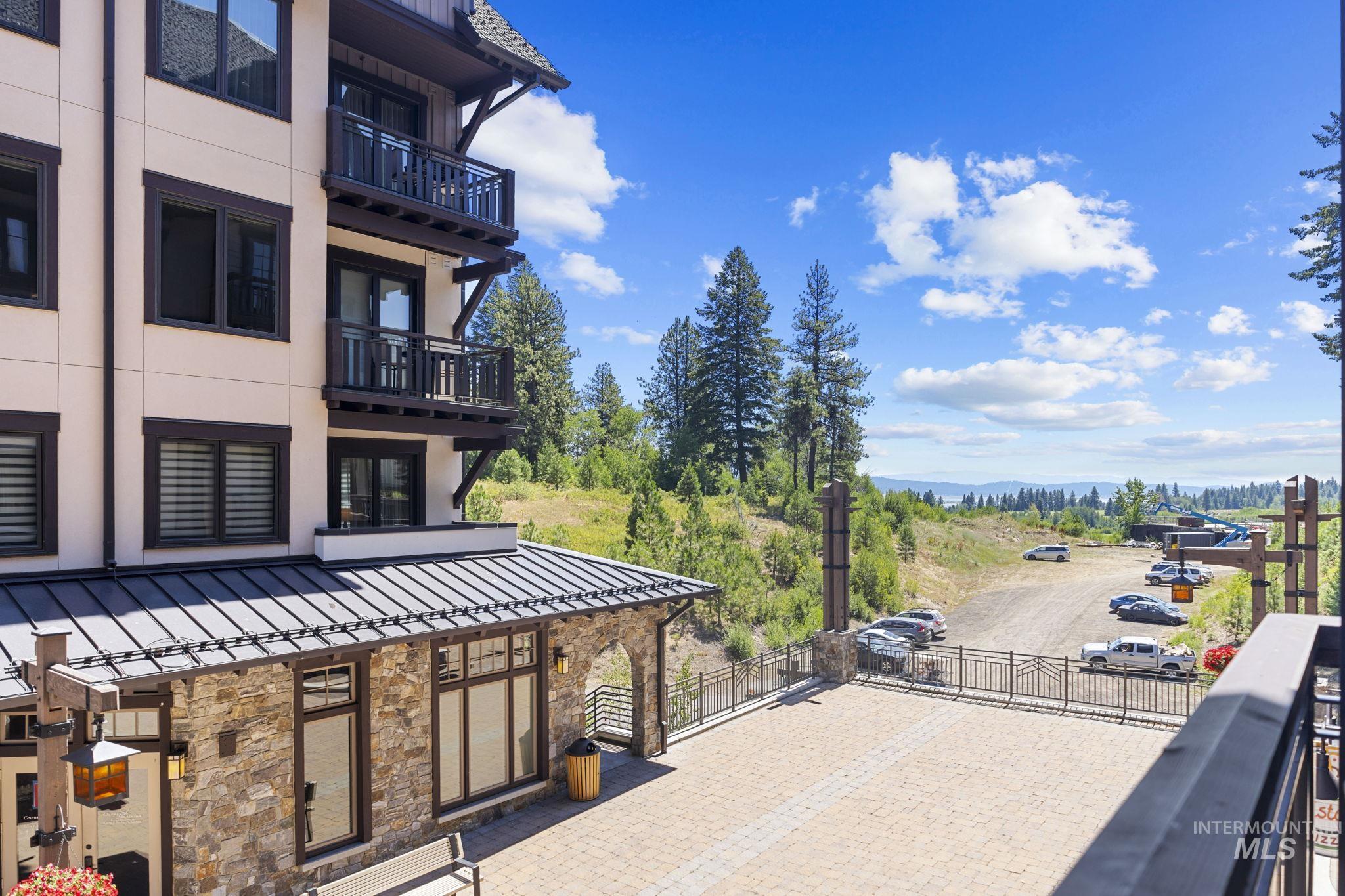 780 Village Dr. Unit: 210
