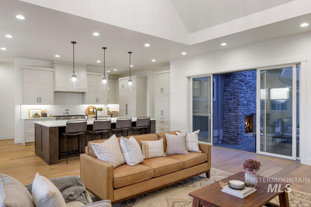 495 Discovery Drive