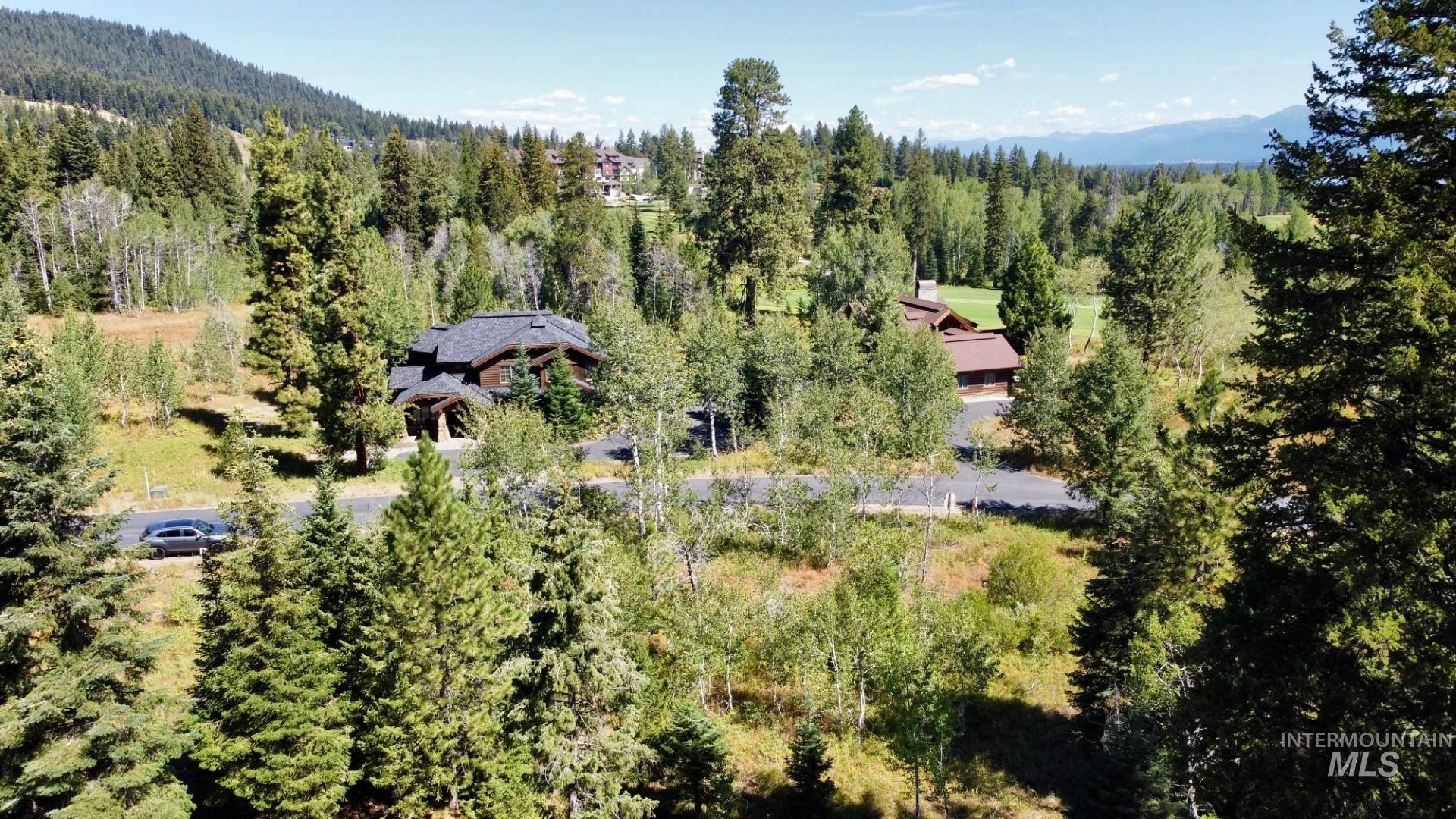 495 Discovery Drive