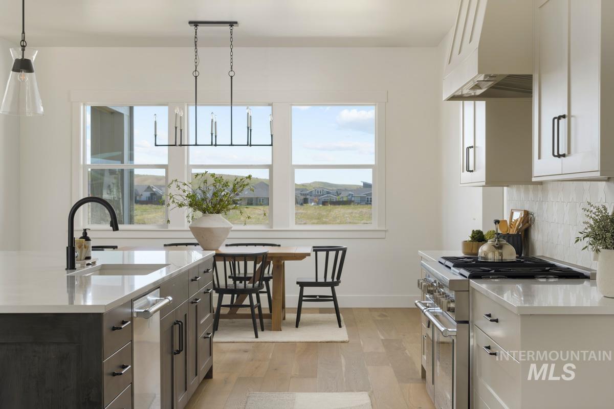 495 Discovery Drive