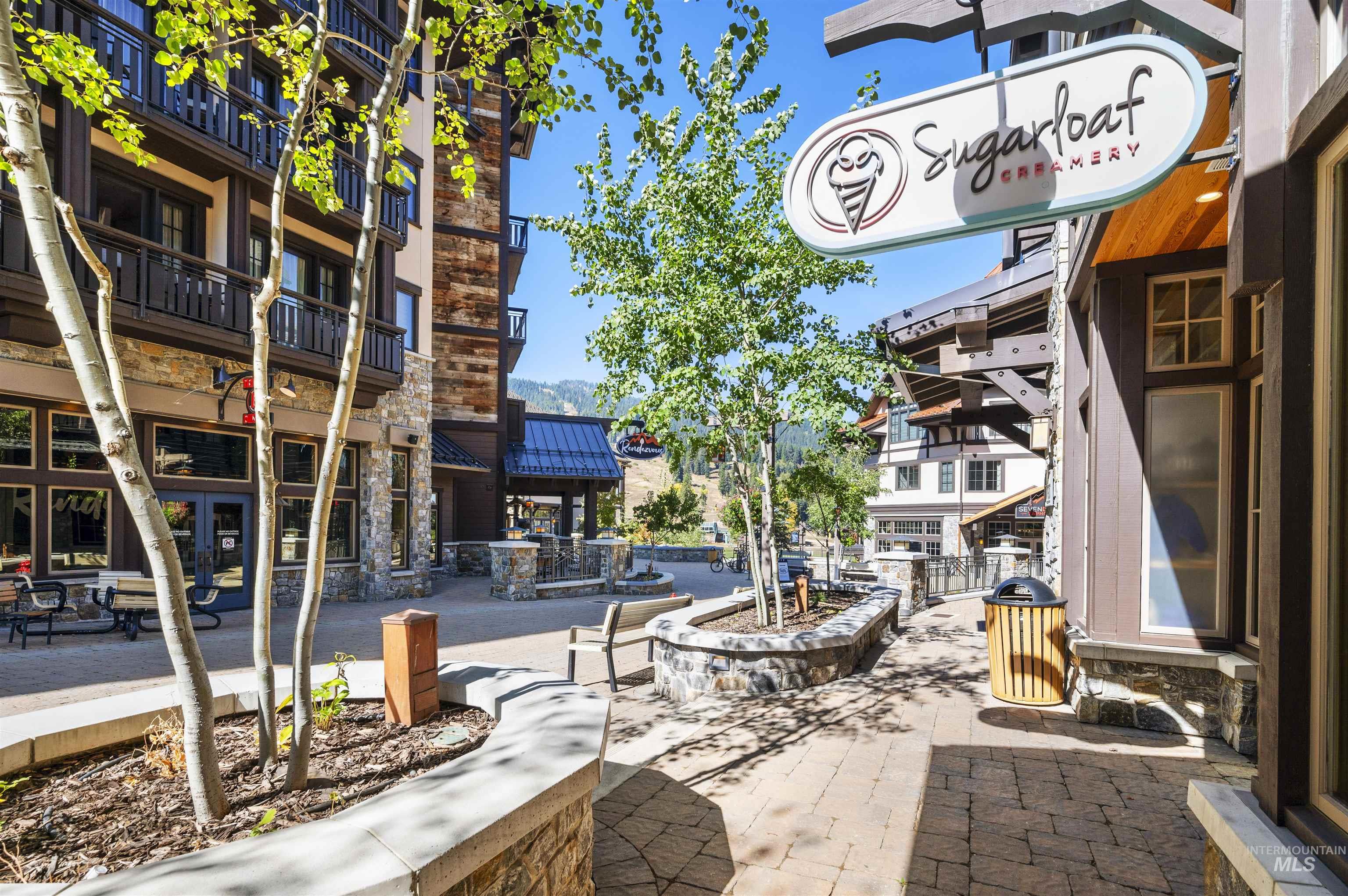 495 Discovery Drive