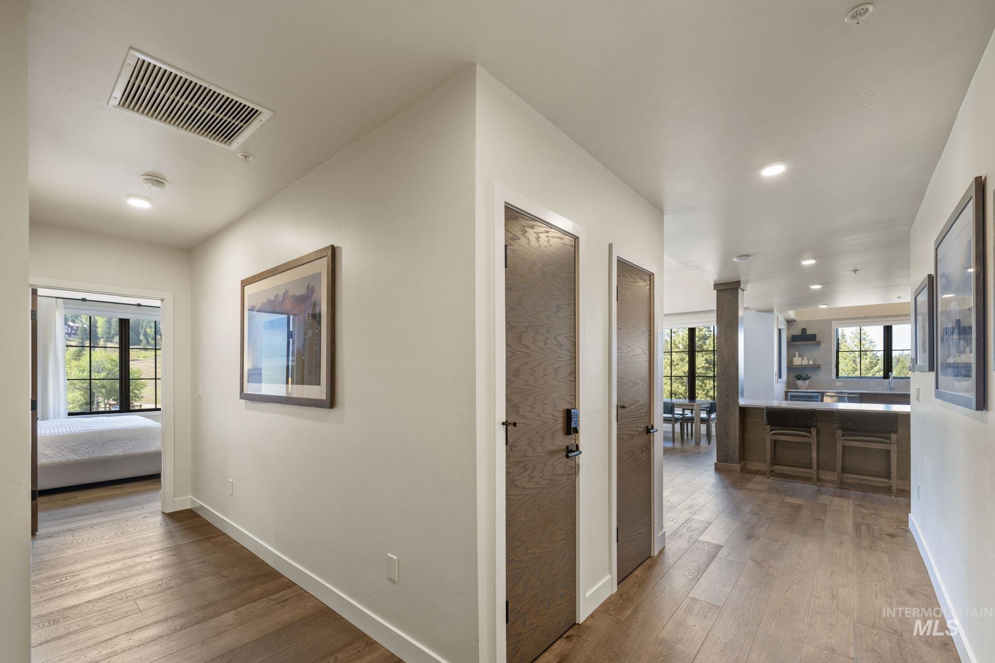 700 Village Dr. Unit: 403