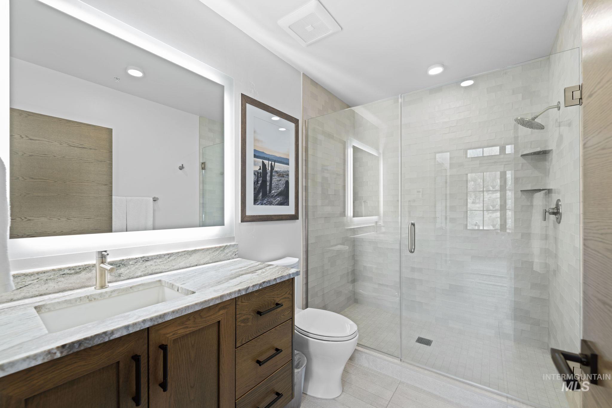 700 Village Dr. Unit: 403