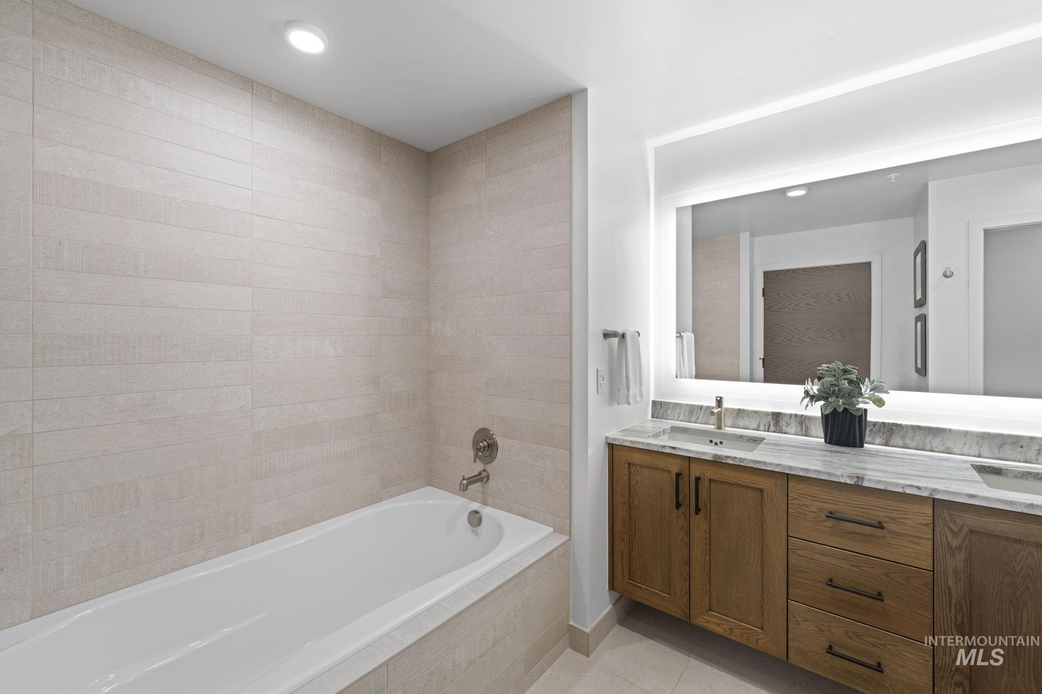 700 Village Dr. Unit: 403