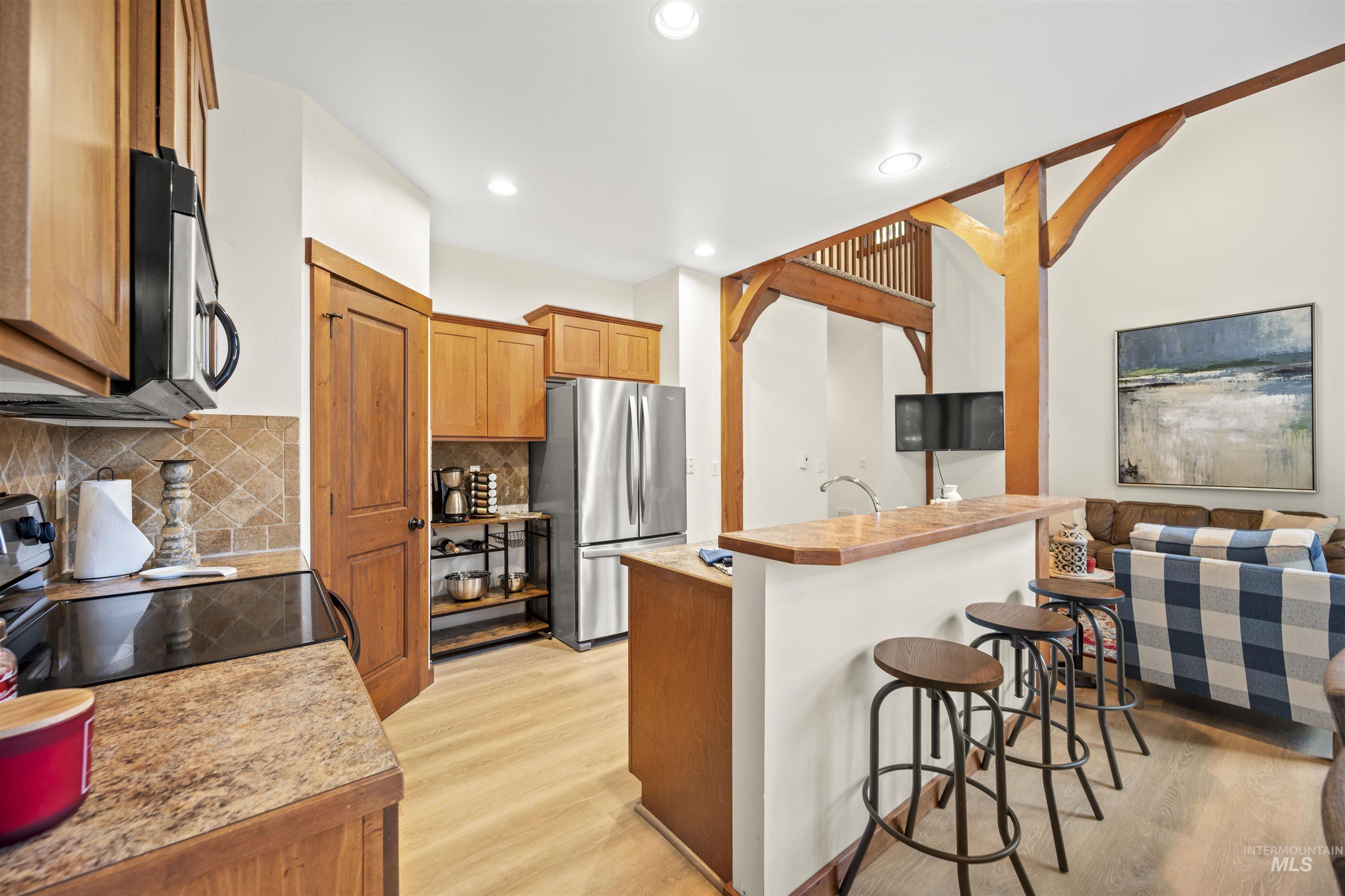 817 Reedy Lane Unit: #9-G