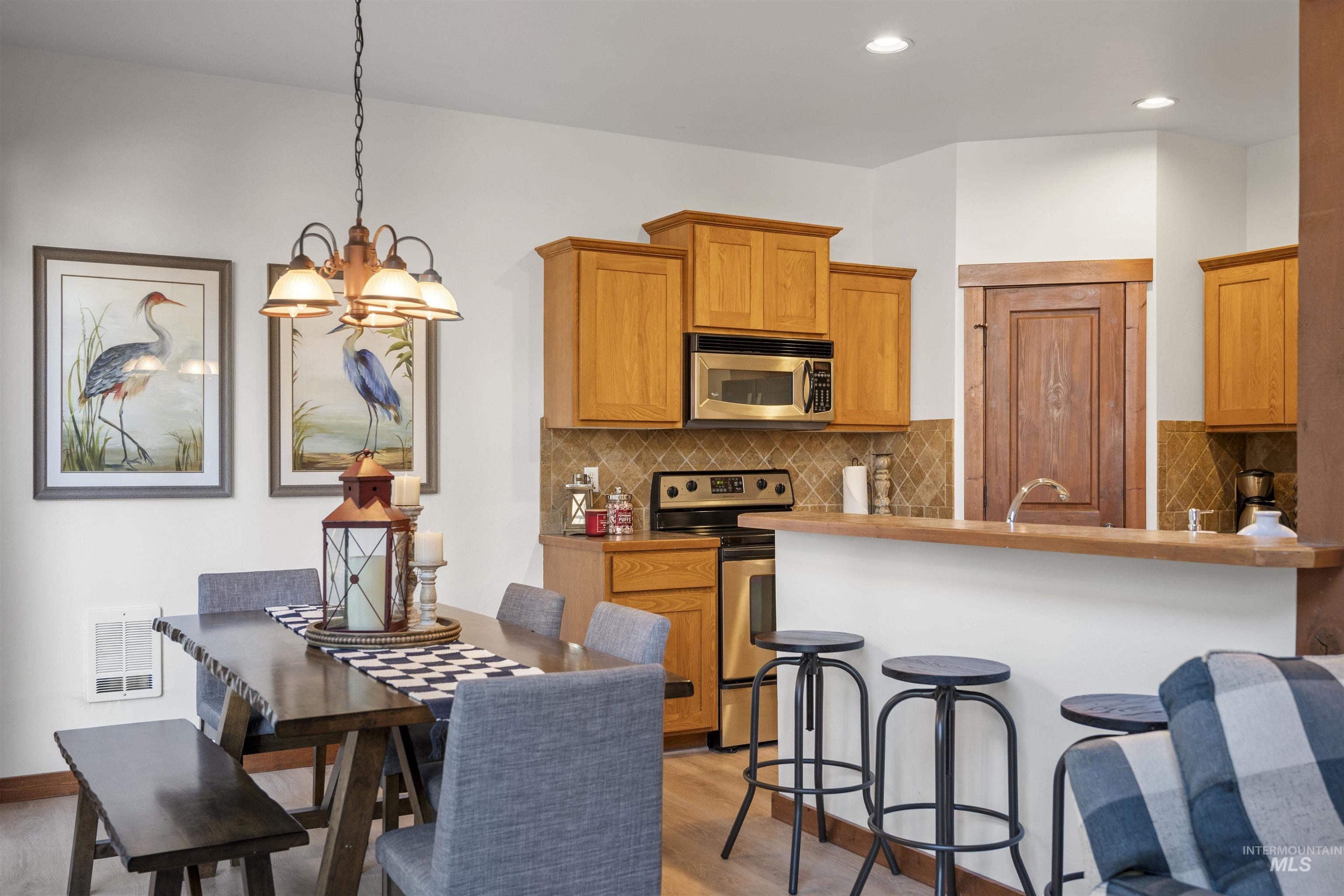 817 Reedy Lane Unit: #9-G