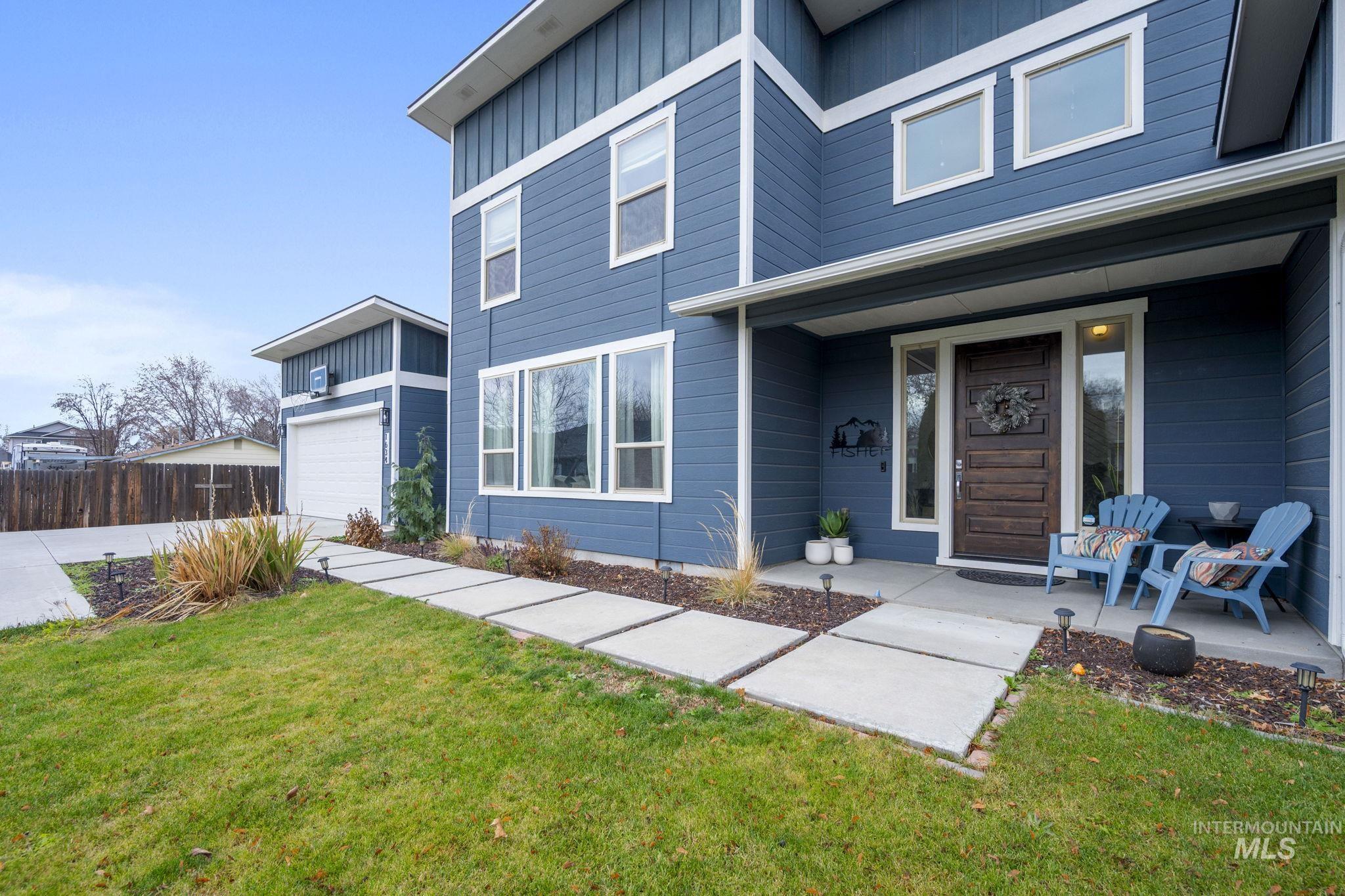 1634 W Wright Street