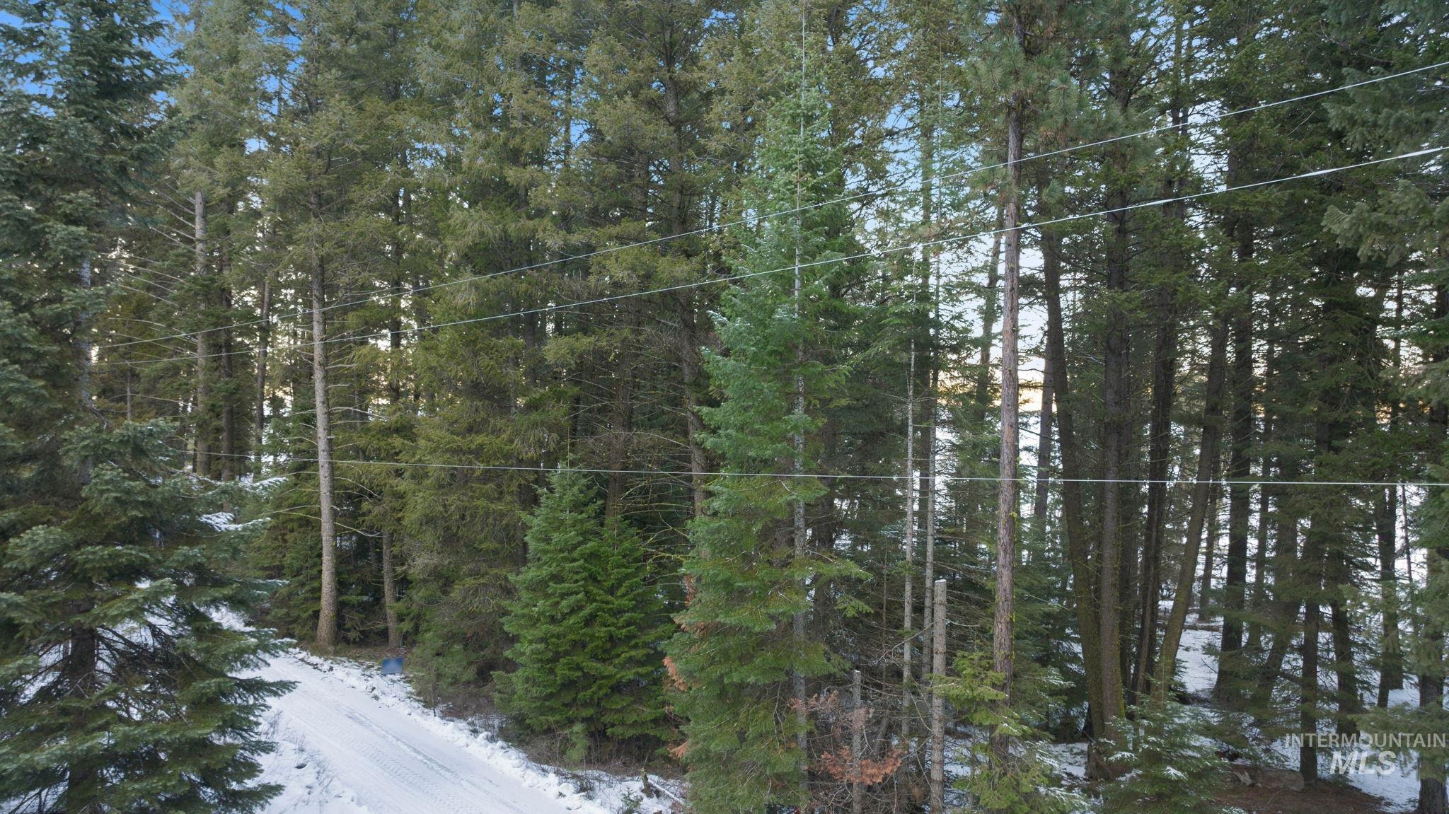 616-618 Teepee Drive