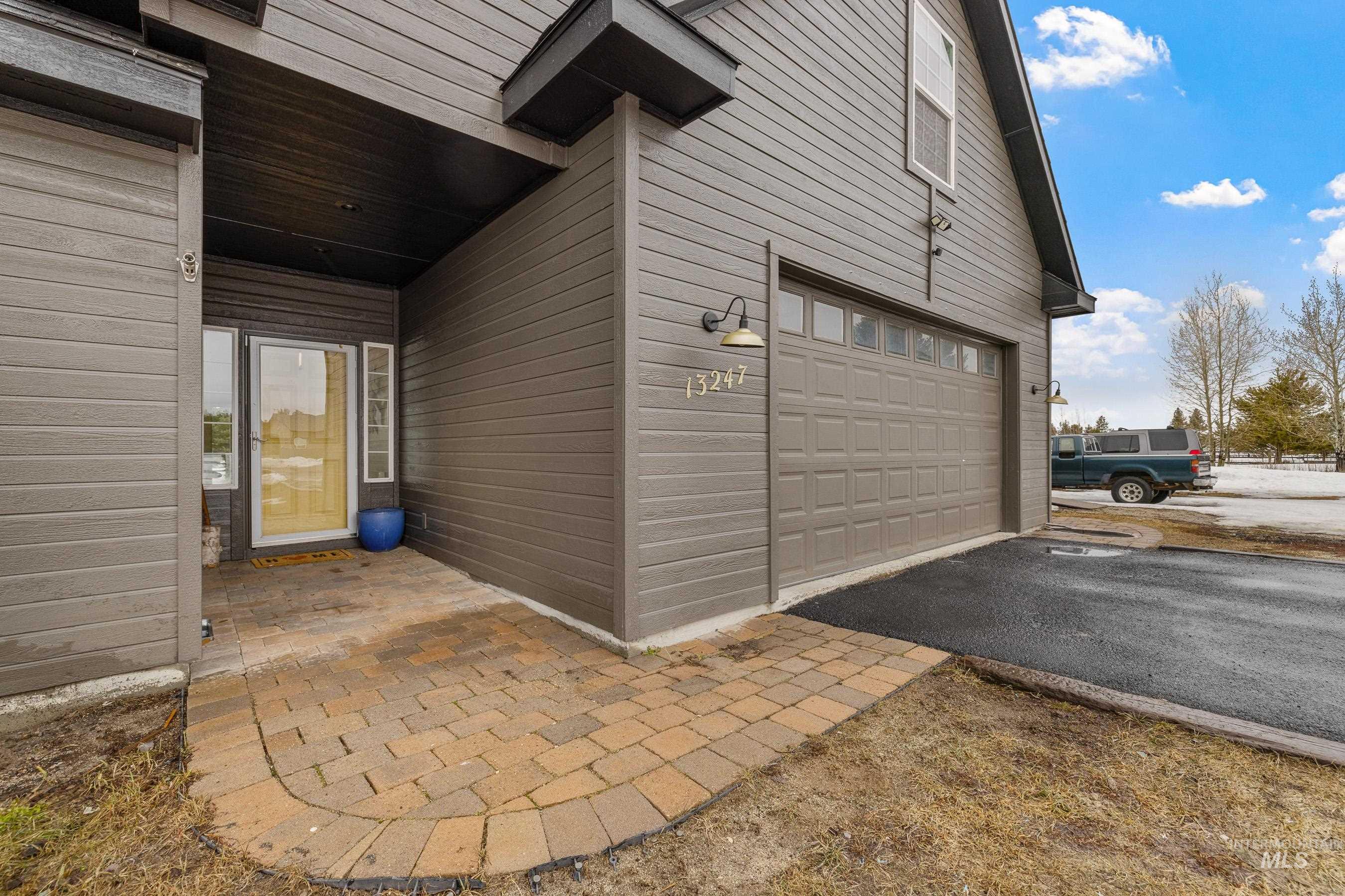 13247 Brookie Rd