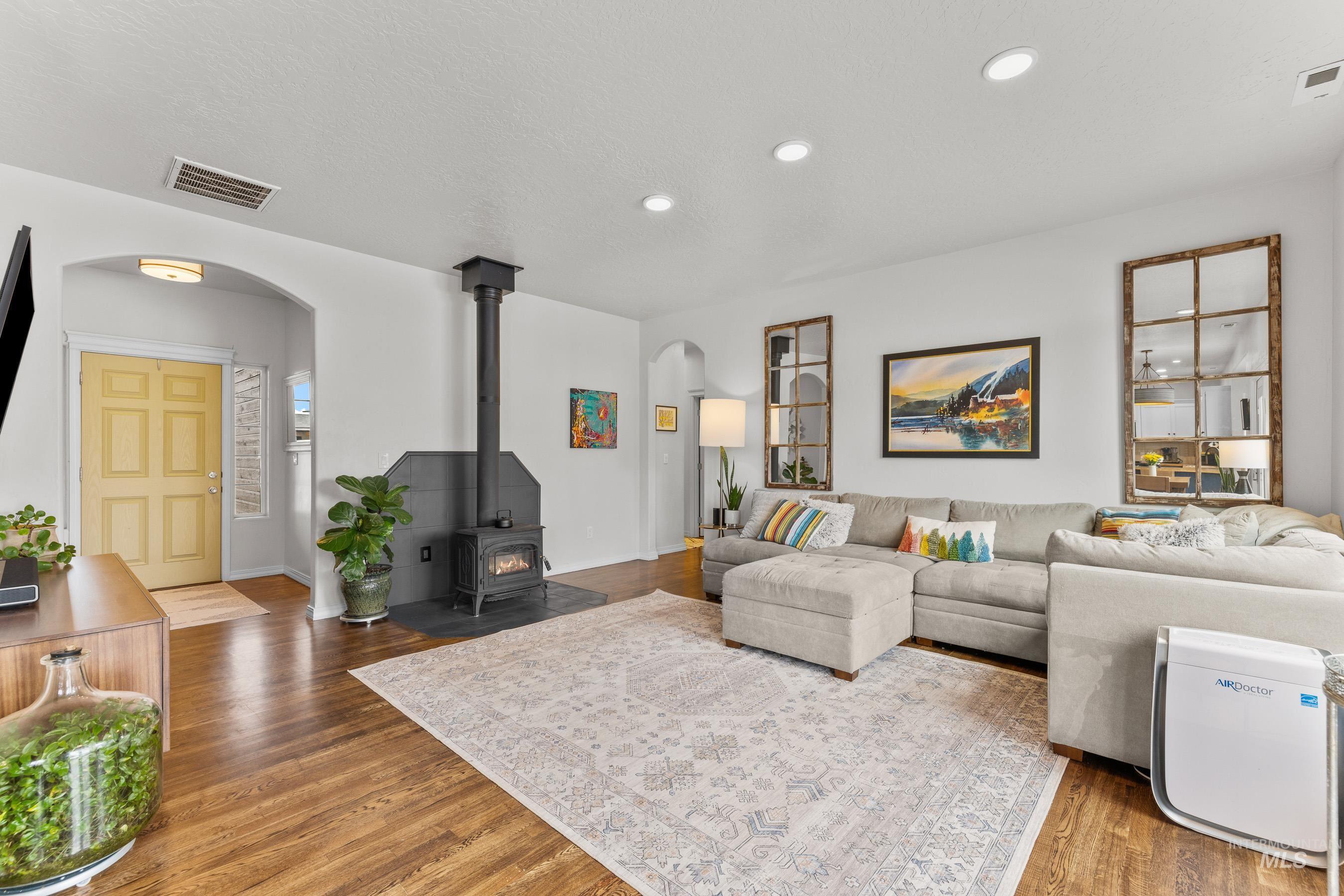 13247 Brookie Rd