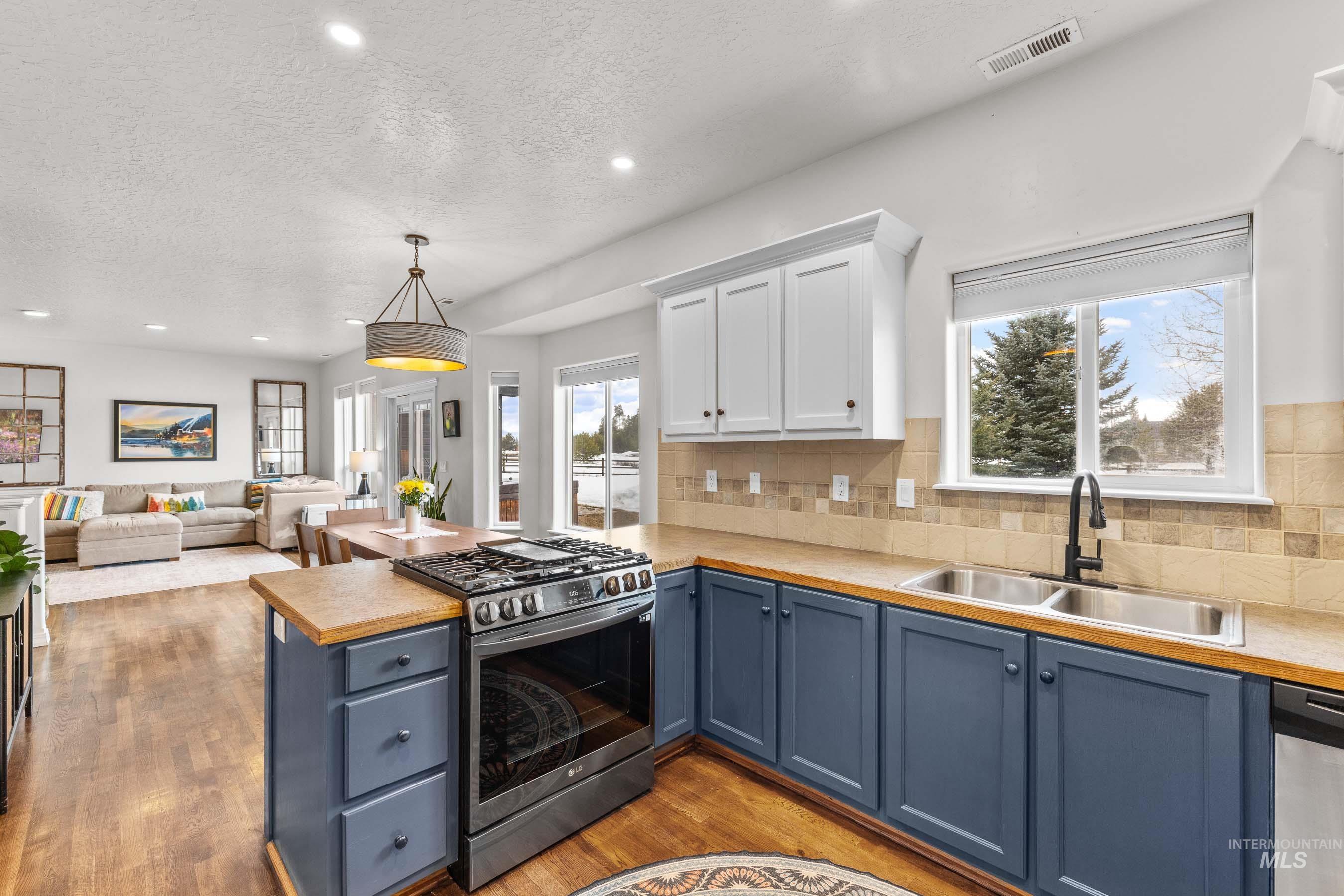 13247 Brookie Rd