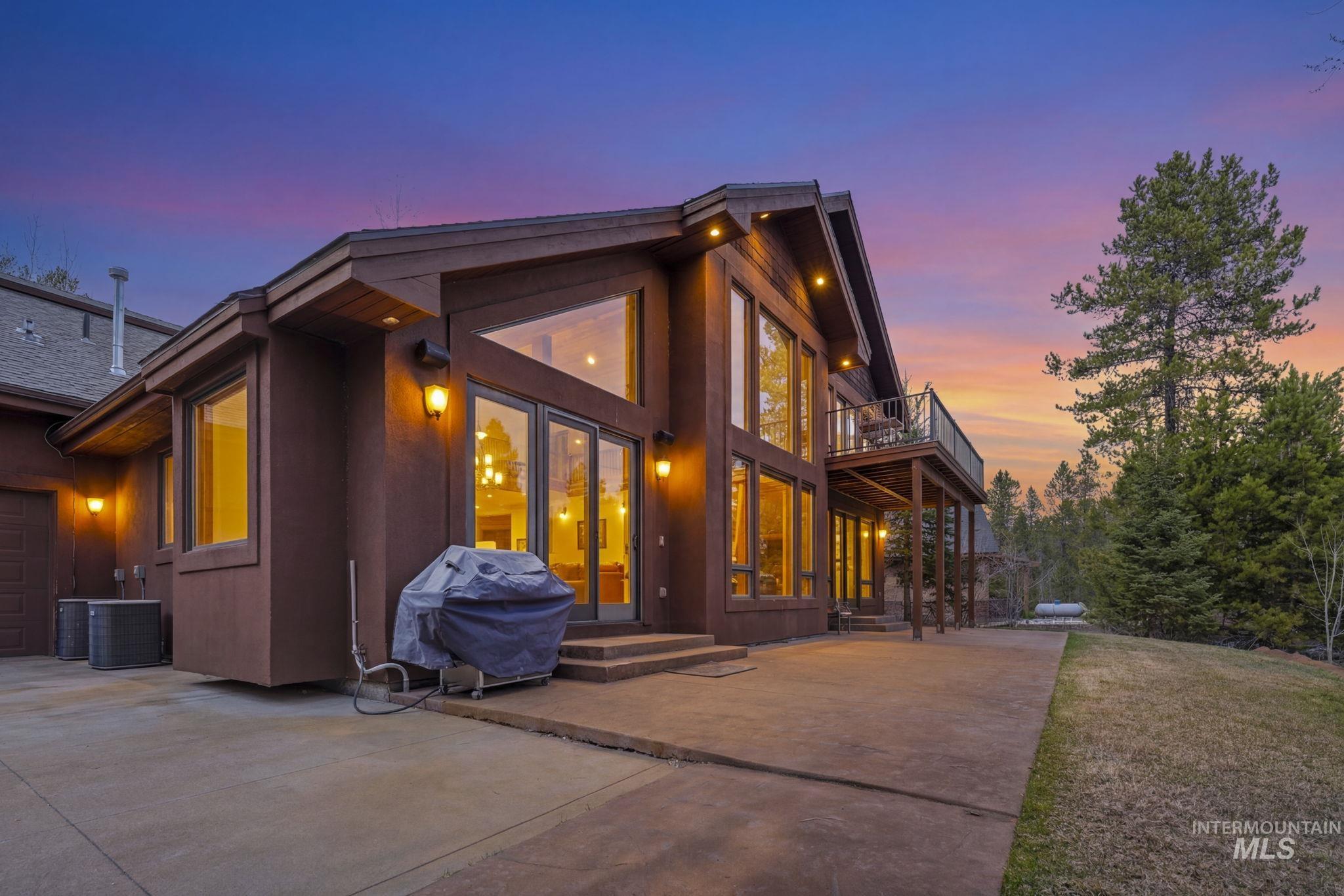 12924 Dawn Drive