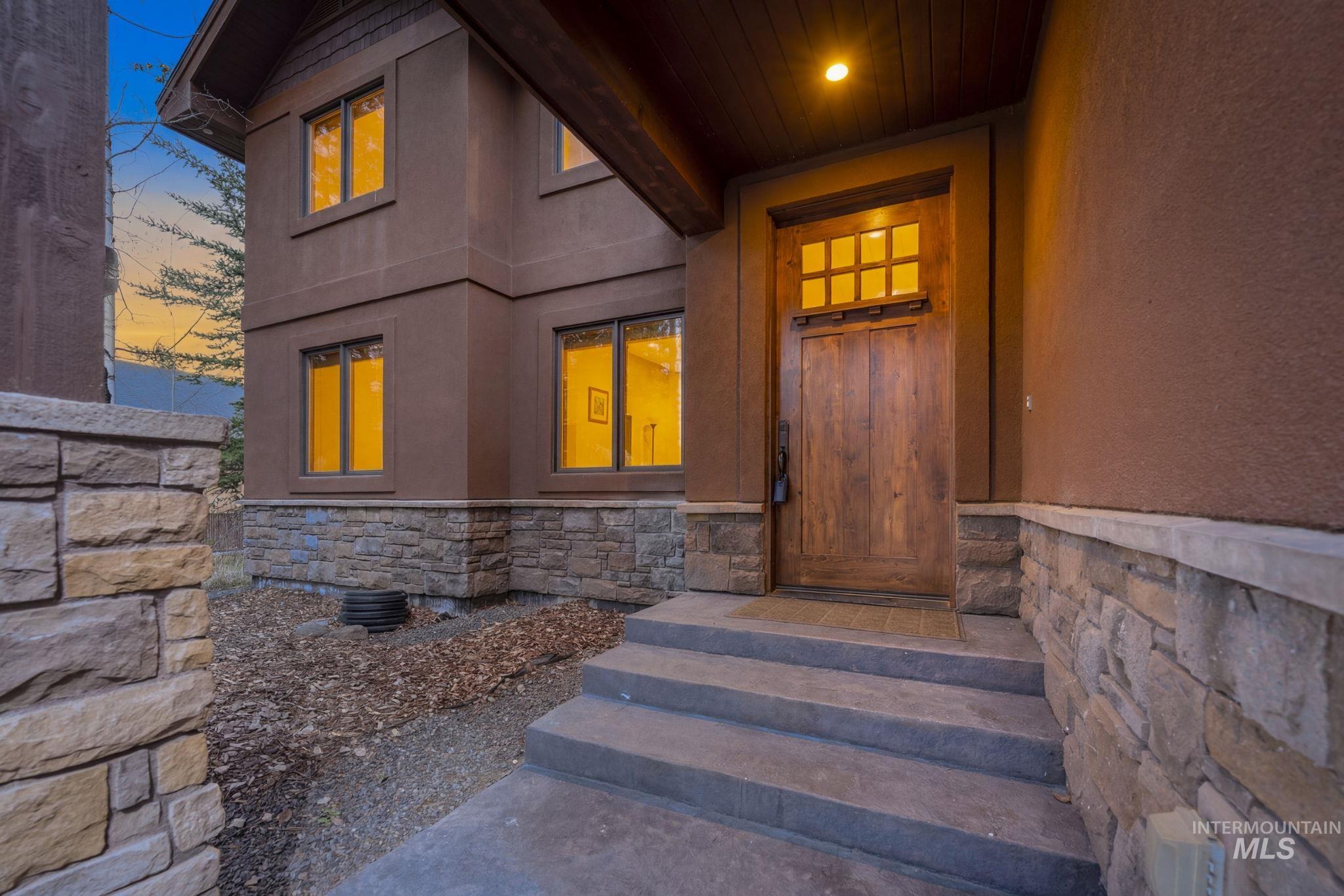 12924 Dawn Drive