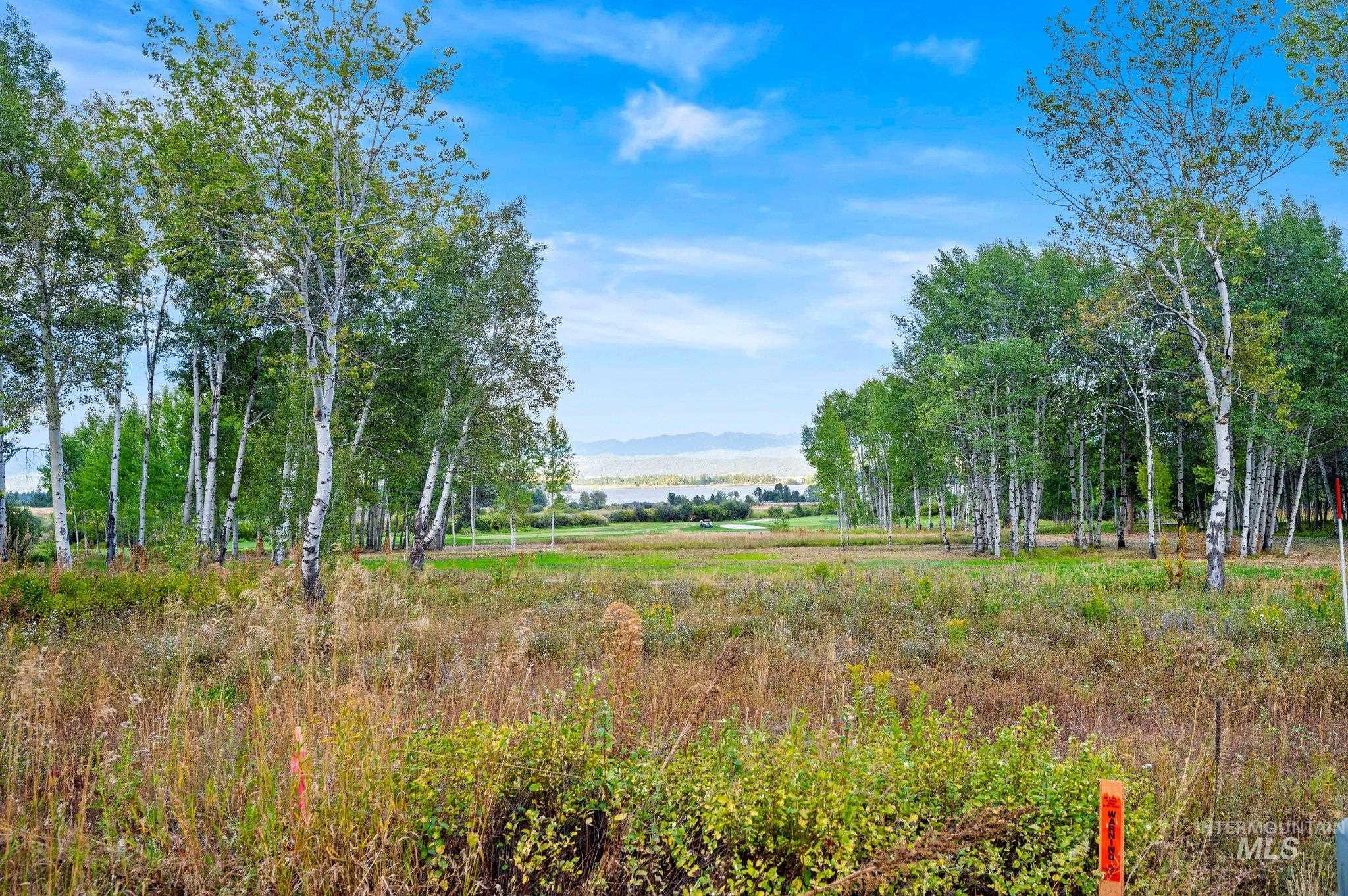 590 Discovery Dr