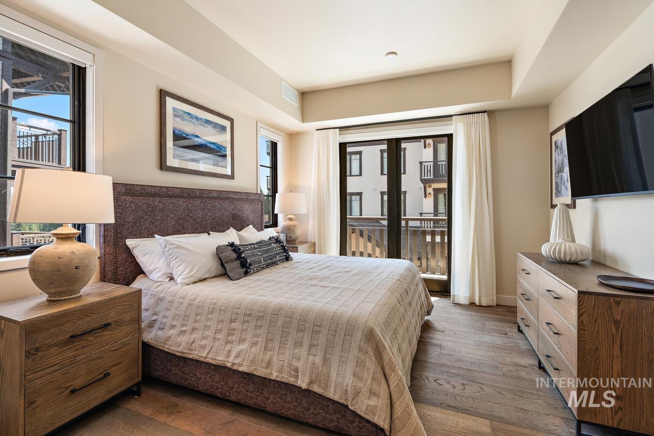 740 Village Drive Unit: 306